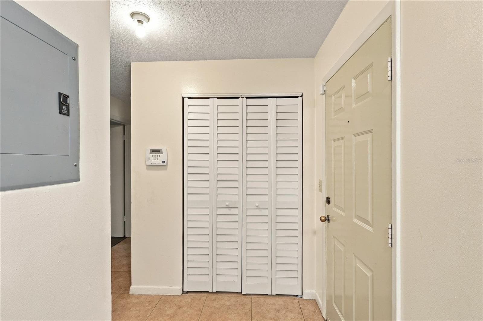 Condominium at 4631 N PINE HILLS RD #110, ORLANDO, photo 33 of 35