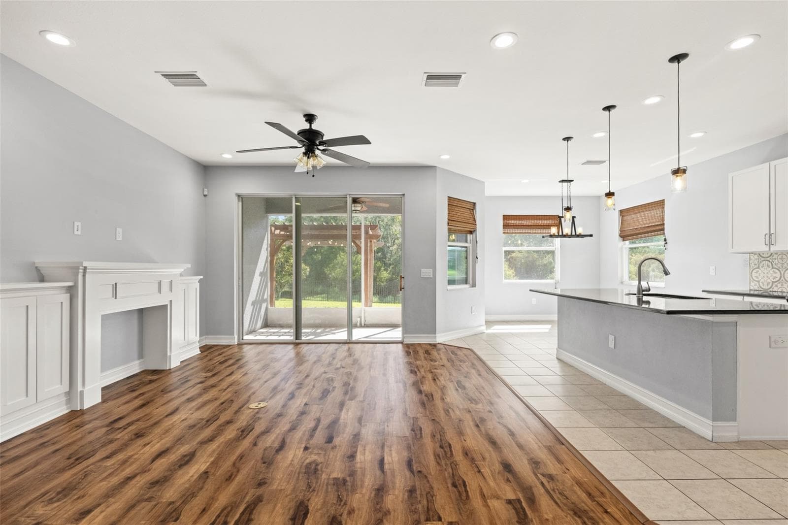 Single Family Residence at 16361 HYDE MANOR DR, TAMPA, photo 28 of 59