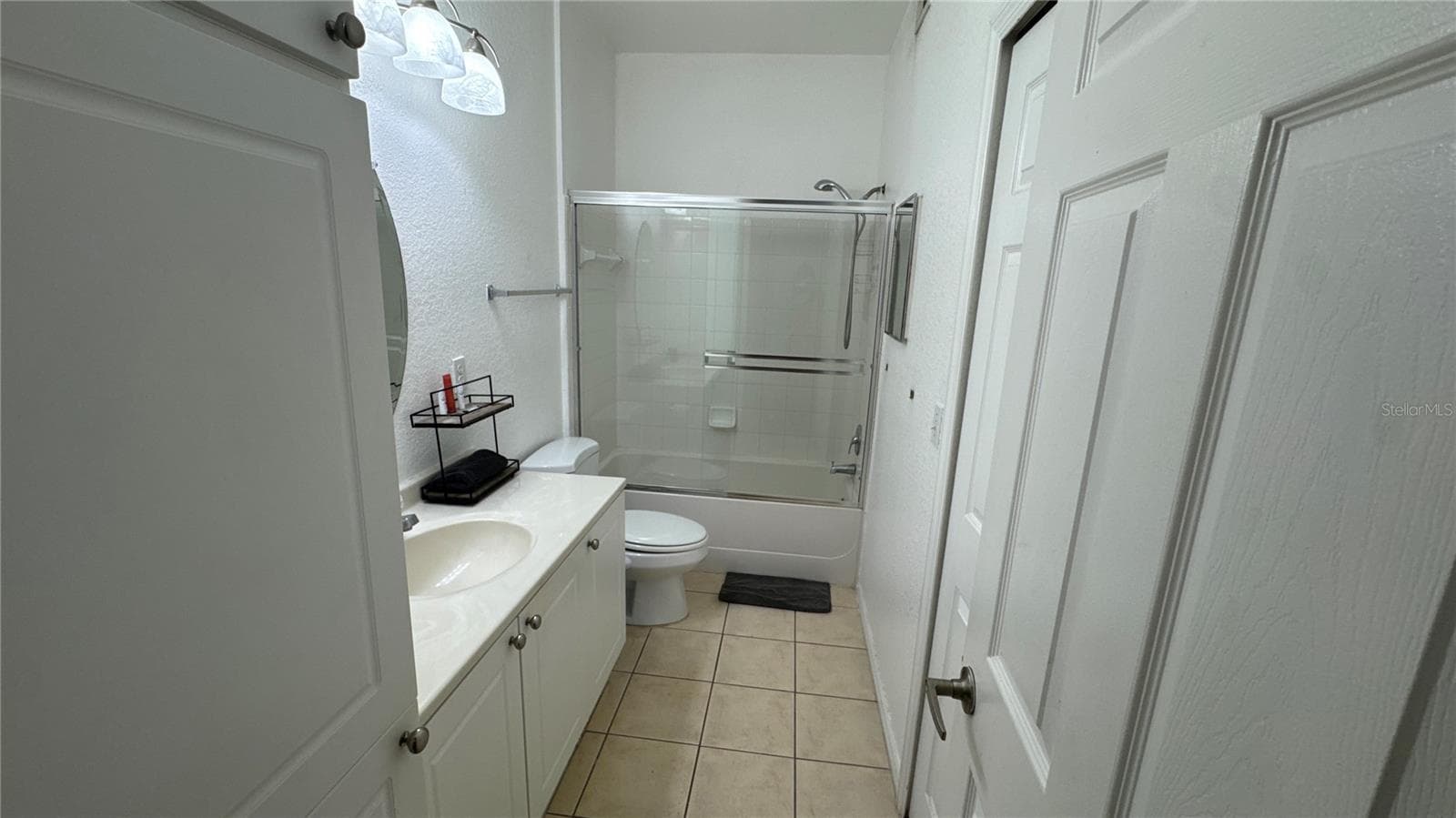 Townhouse at 2519 LANCIEN CT #5, ORLANDO, photo 14 of 17