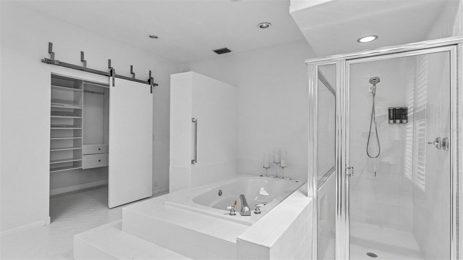 Primary Bathroom - 3417 BARLEY CT, LAKELAND