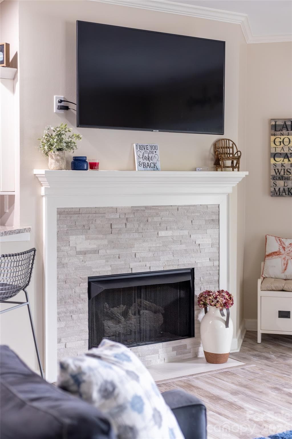Condominium at 18619 Harborside Drive, Cornelius, photo 14 of 42
