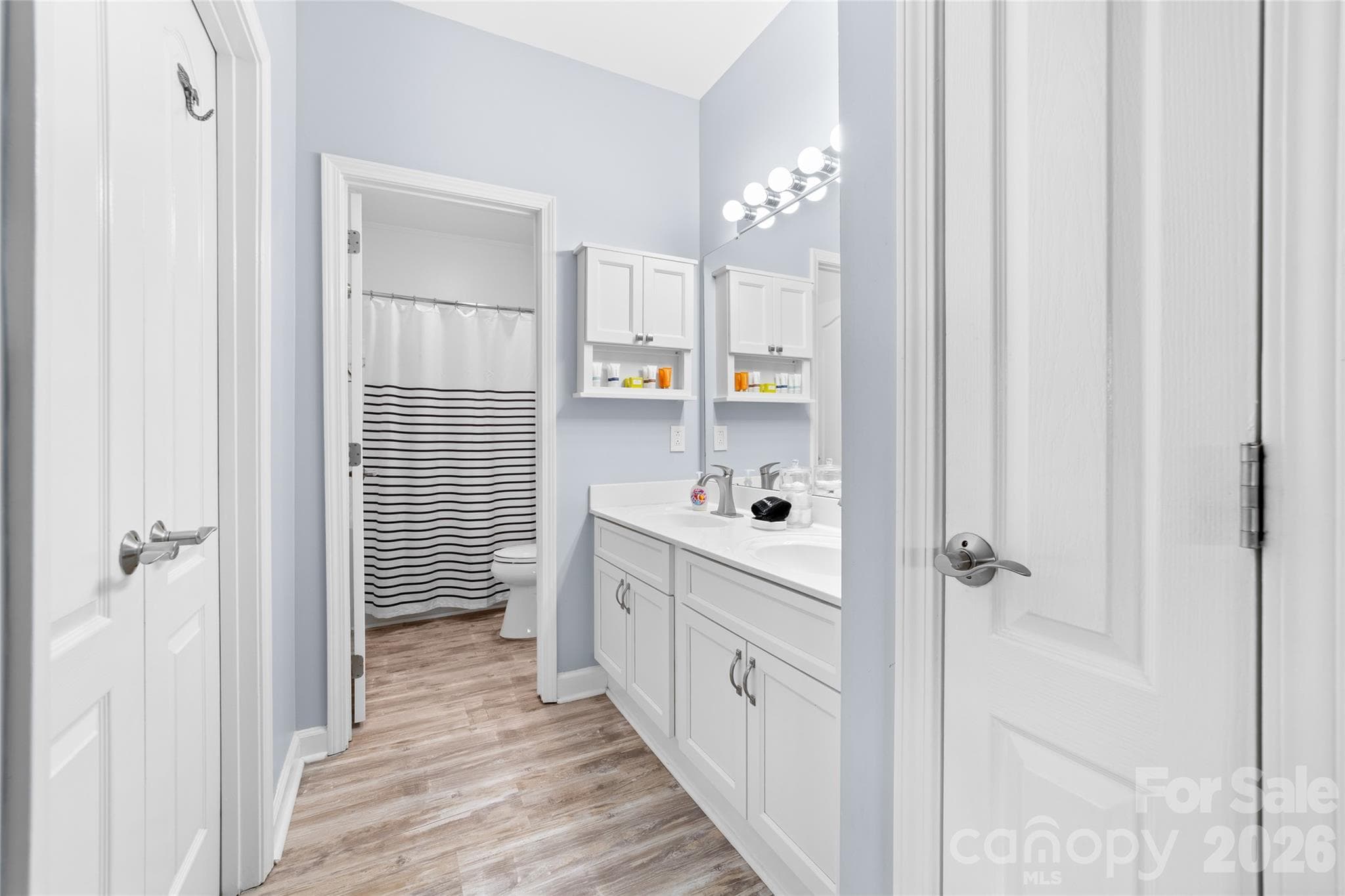 Condominium at 18619 Harborside Drive, Cornelius, photo 21 of 42