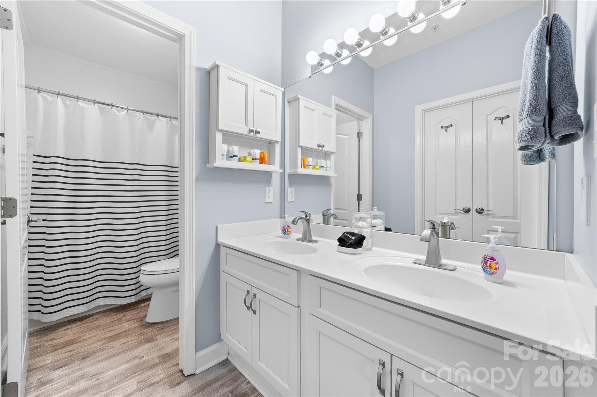 Condominium at 18619 Harborside Drive, Cornelius, photo 22 of 42