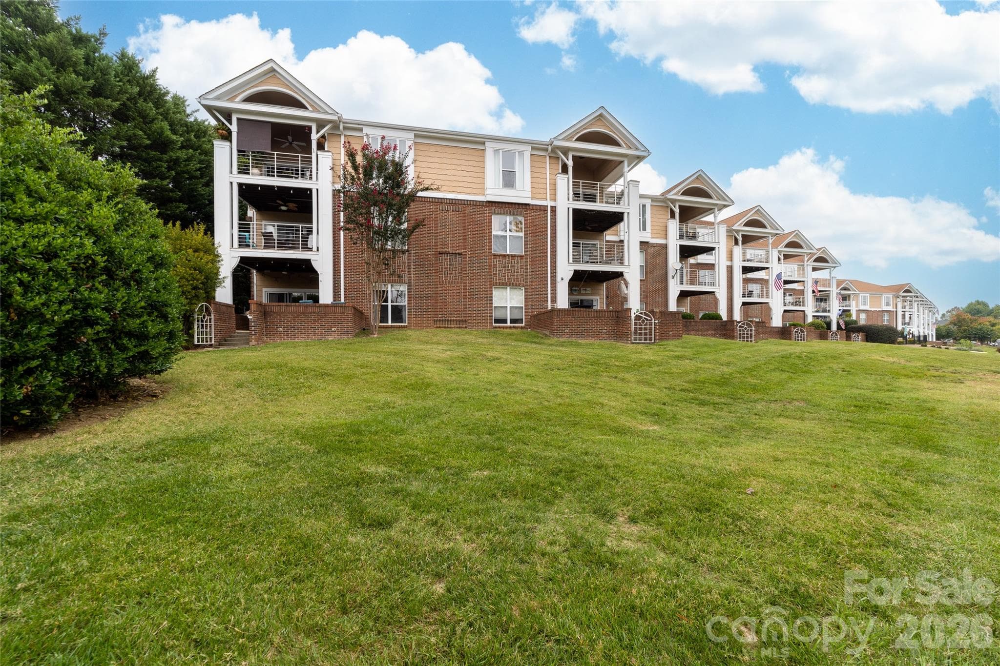 Condominium at 18619 Harborside Drive, Cornelius, photo 36 of 42