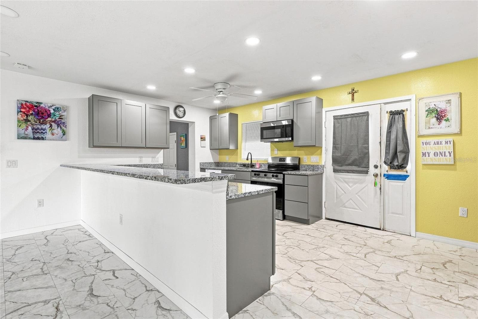 Single Family Residence at 22018 CATHERINE AVE, PORT CHARLOTTE, photo 11 of 39