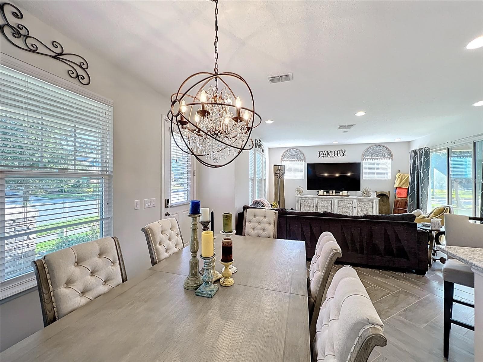 Single Family Residence at 16614 WINGSPREAD LOOP, WINTER GARDEN, photo 8 of 77