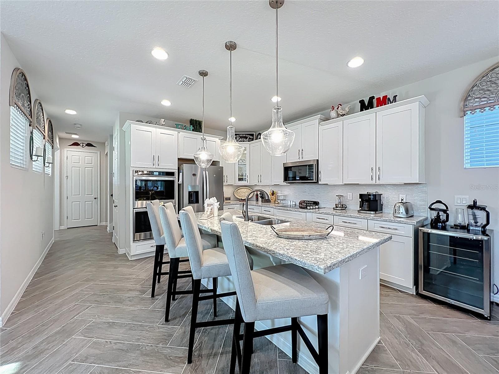 Single Family Residence at 16614 WINGSPREAD LOOP, WINTER GARDEN, photo 9 of 77