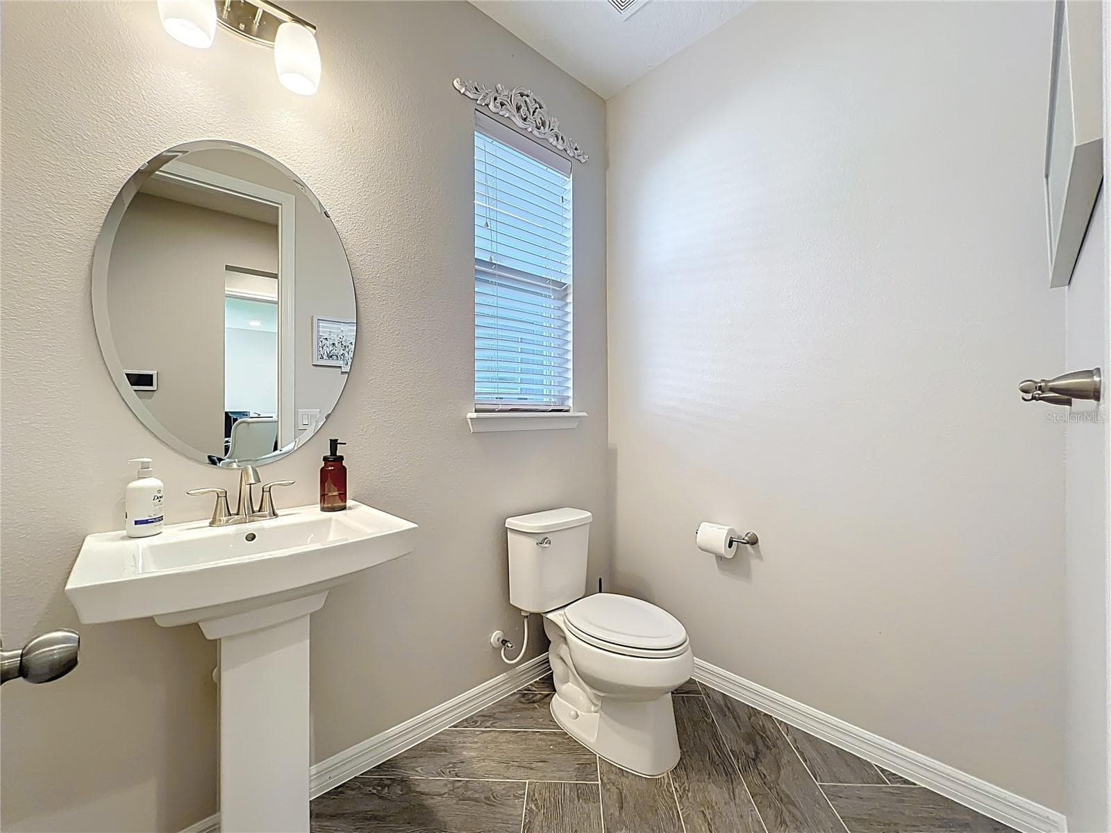 Single Family Residence at 16614 WINGSPREAD LOOP, WINTER GARDEN, photo 28 of 77