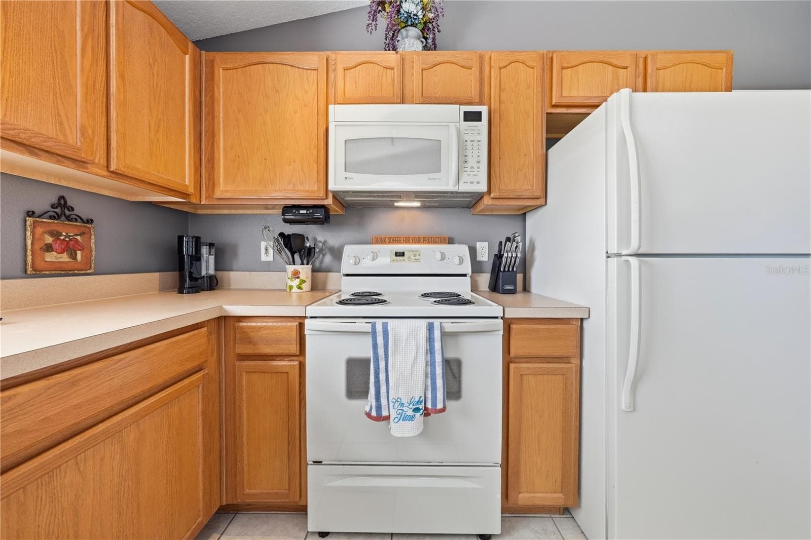 Single Family Residence at 1827 LAKE VILLA DR, TAVARES, photo 10 of 53