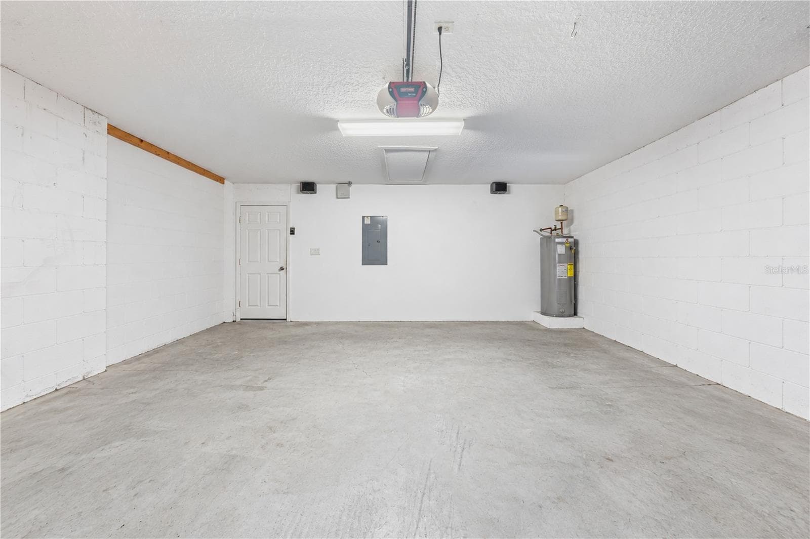 Single Family Residence at 1827 LAKE VILLA DR, TAVARES, photo 26 of 53