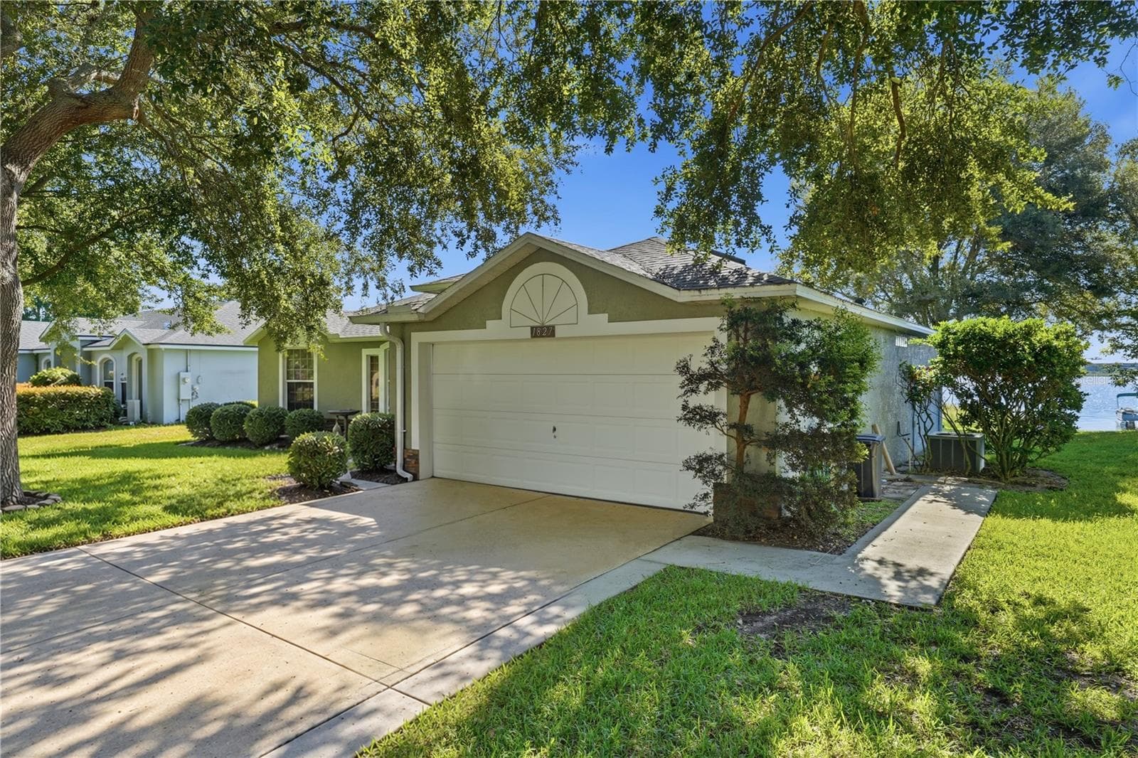 Single Family Residence at 1827 LAKE VILLA DR, TAVARES, photo 32 of 53