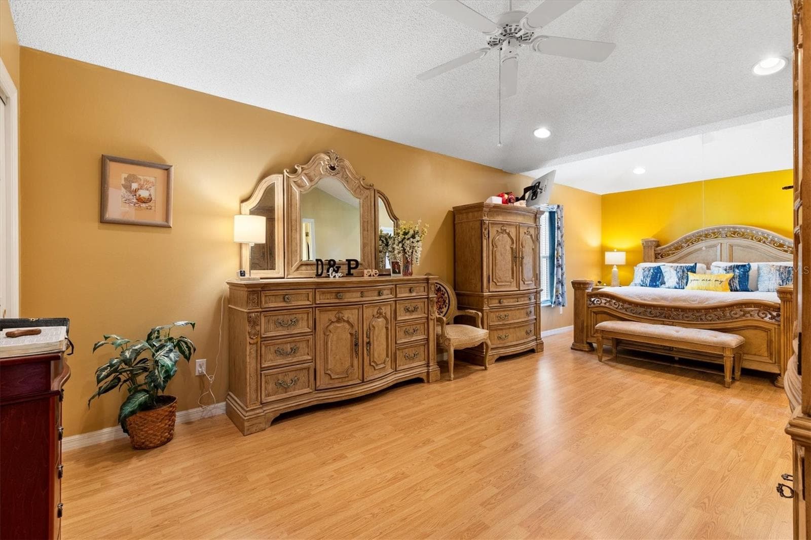 Single Family Residence at 1042 SOLEDAD WAY, THE VILLAGES, photo 21 of 43