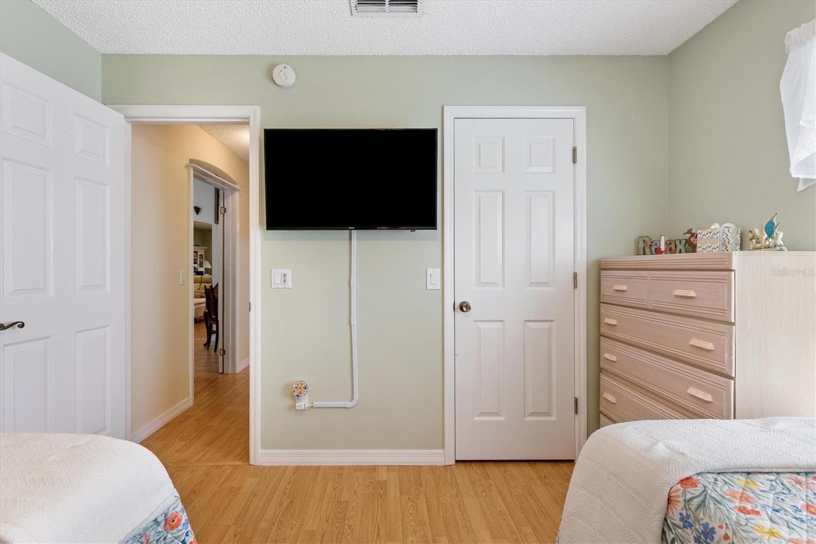 Single Family Residence at 1042 SOLEDAD WAY, THE VILLAGES, photo 31 of 43