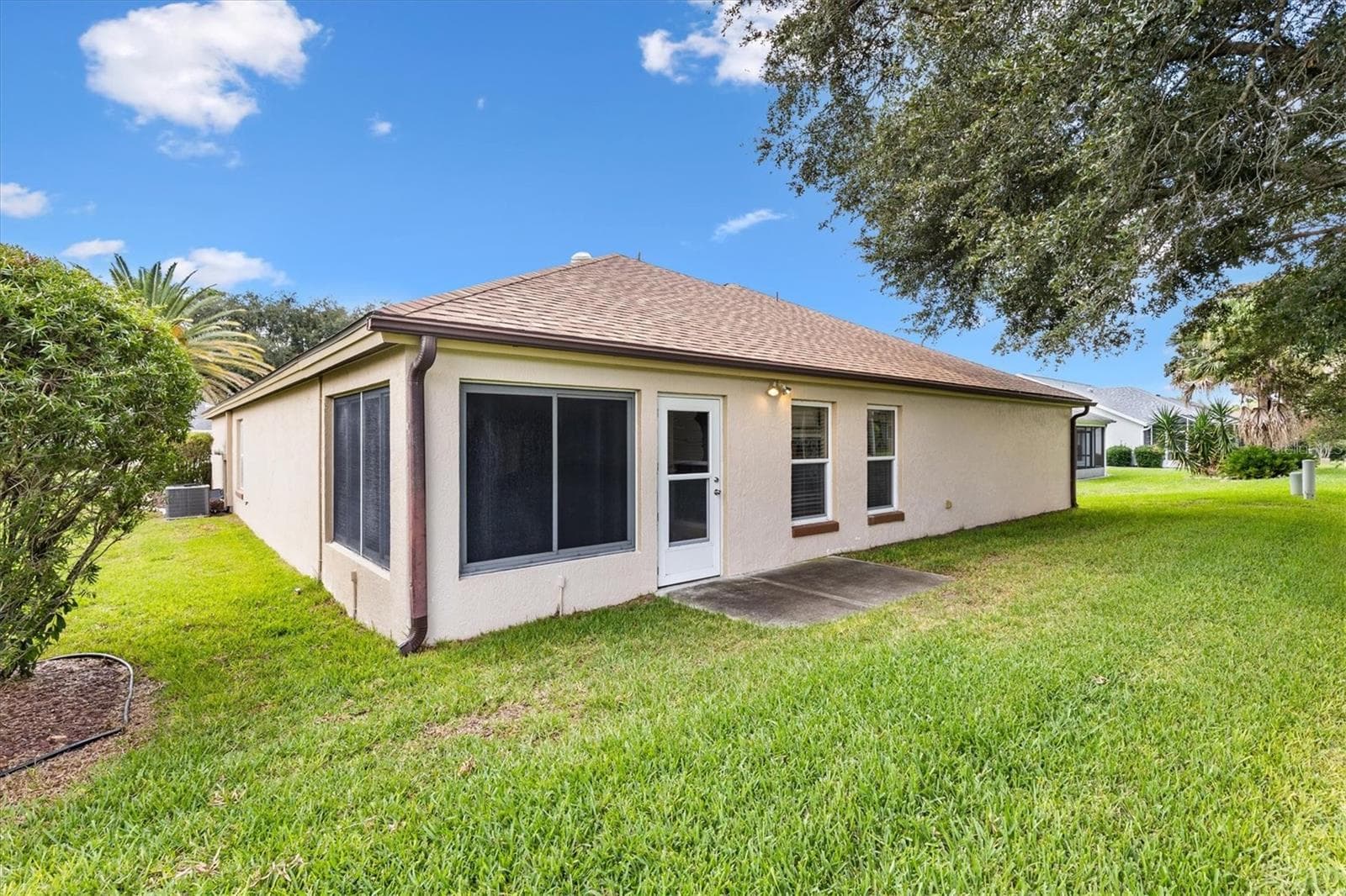 Single Family Residence at 1042 SOLEDAD WAY, THE VILLAGES, photo 36 of 43