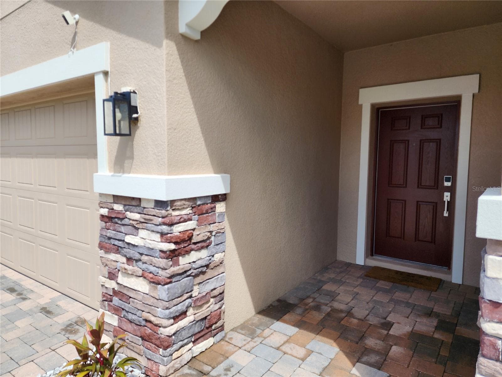 Single Family Residence at 9342 CRESCENT RAY DR, WESLEY CHAPEL, photo 5 of 54