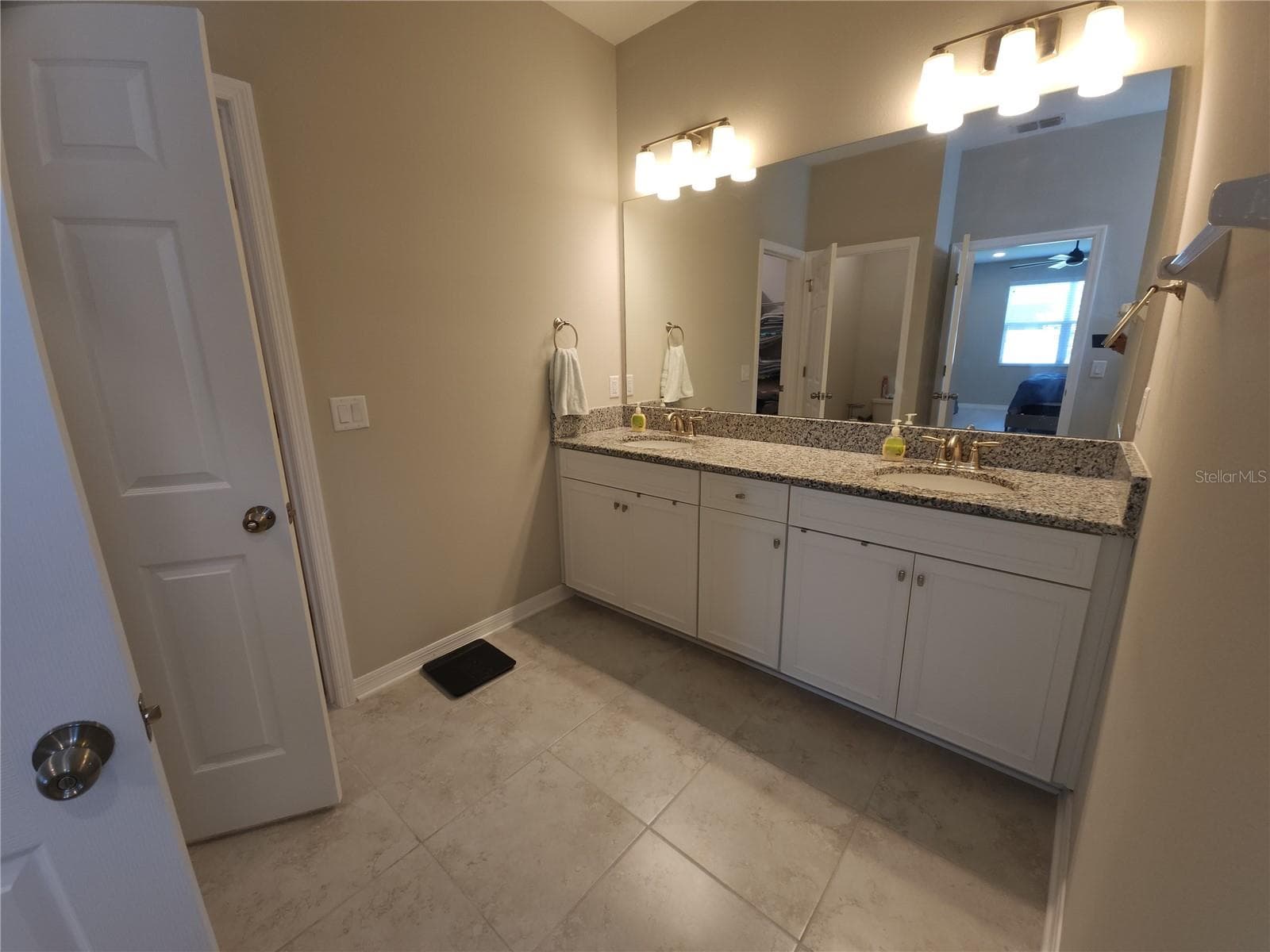 Single Family Residence at 9342 CRESCENT RAY DR, WESLEY CHAPEL, photo 33 of 54