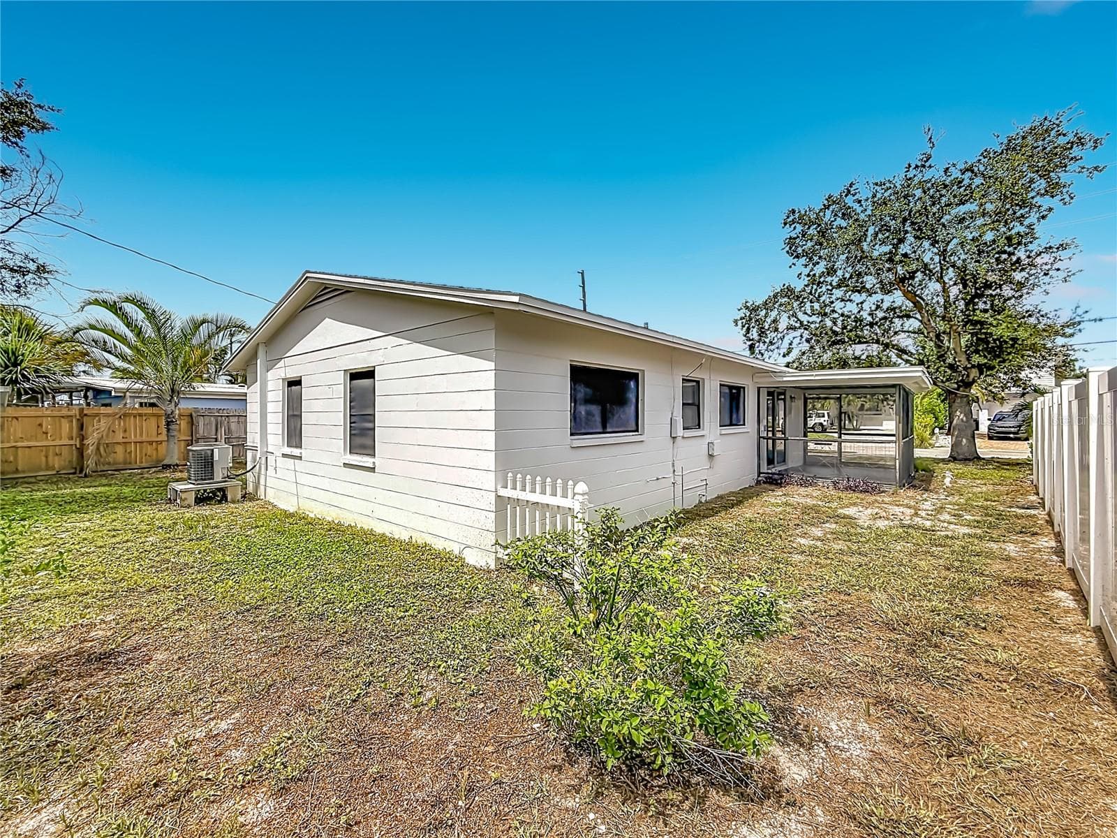 Single Family Residence at 355 39TH AVE, ST PETE BEACH, photo 39 of 65
