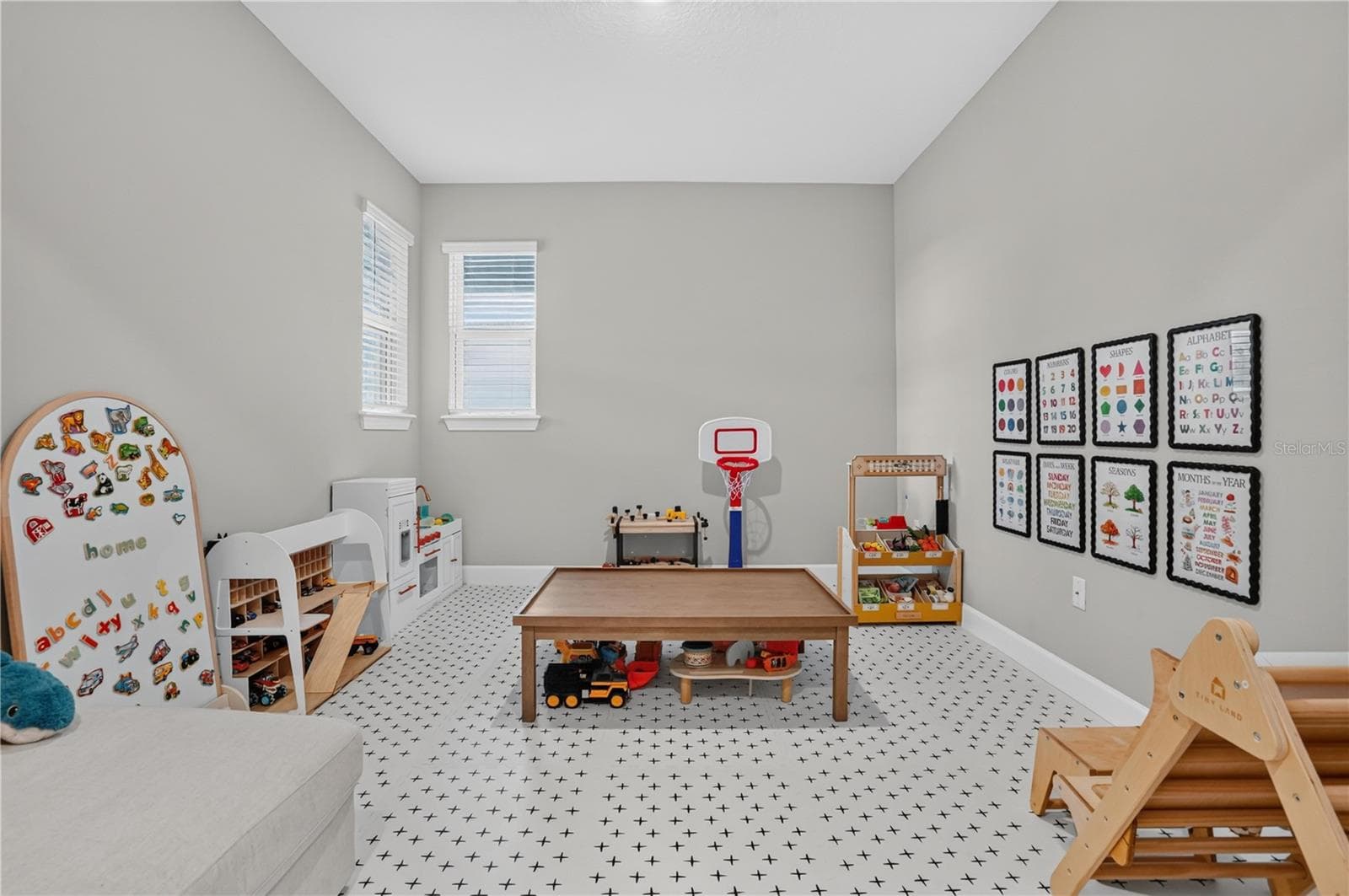 Flex Room - 5270 SAVINO CIR, PALMETTO