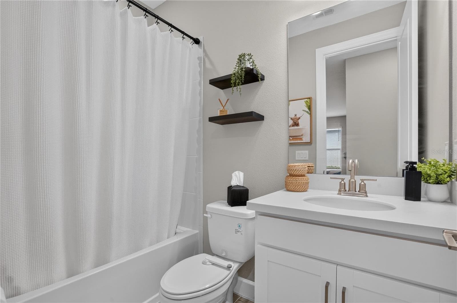 Bathroom 2 - 5270 SAVINO CIR, PALMETTO
