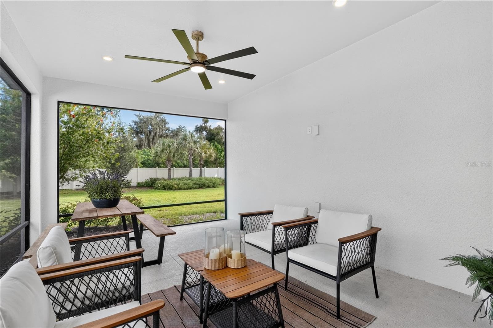 Lanai - 5270 SAVINO CIR, PALMETTO
