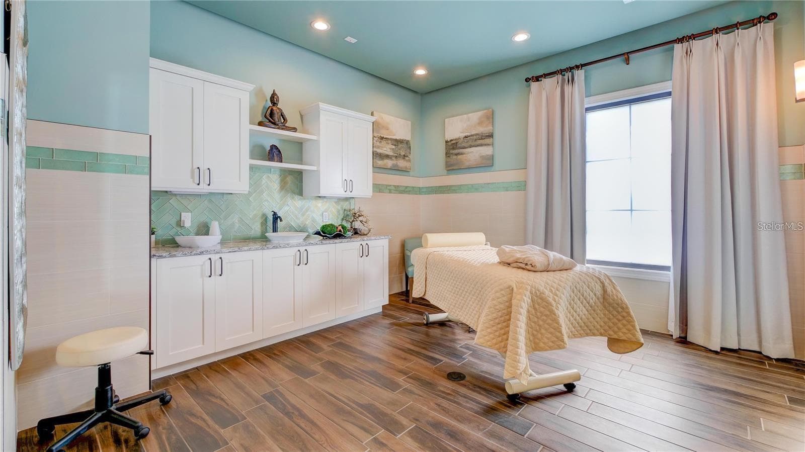 Treatment Room - 5270 SAVINO CIR, PALMETTO
