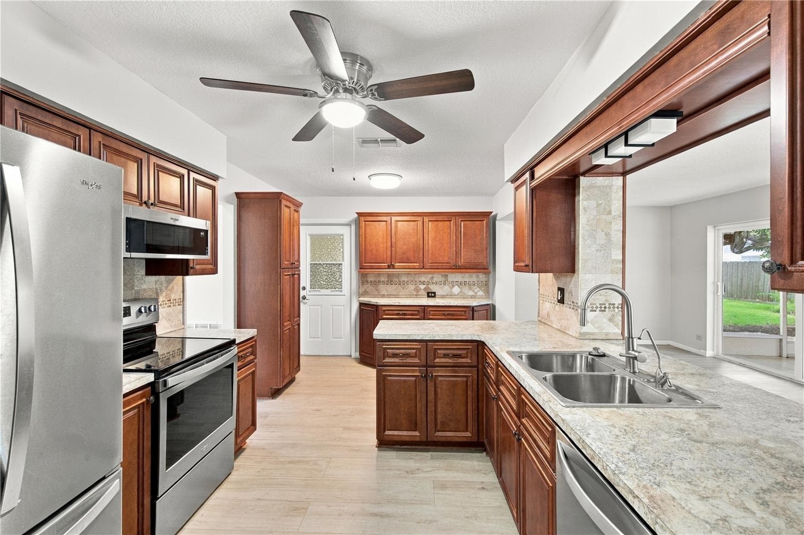 Single Family Residence at 705 LEEWARD WAY, PALM HARBOR, photo 8 of 53