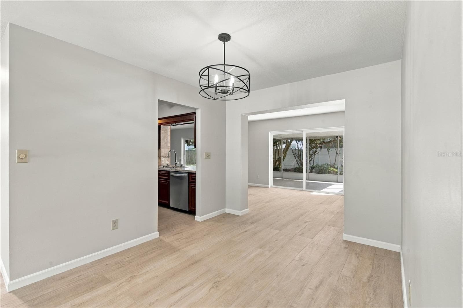 Single Family Residence at 705 LEEWARD WAY, PALM HARBOR, photo 15 of 53