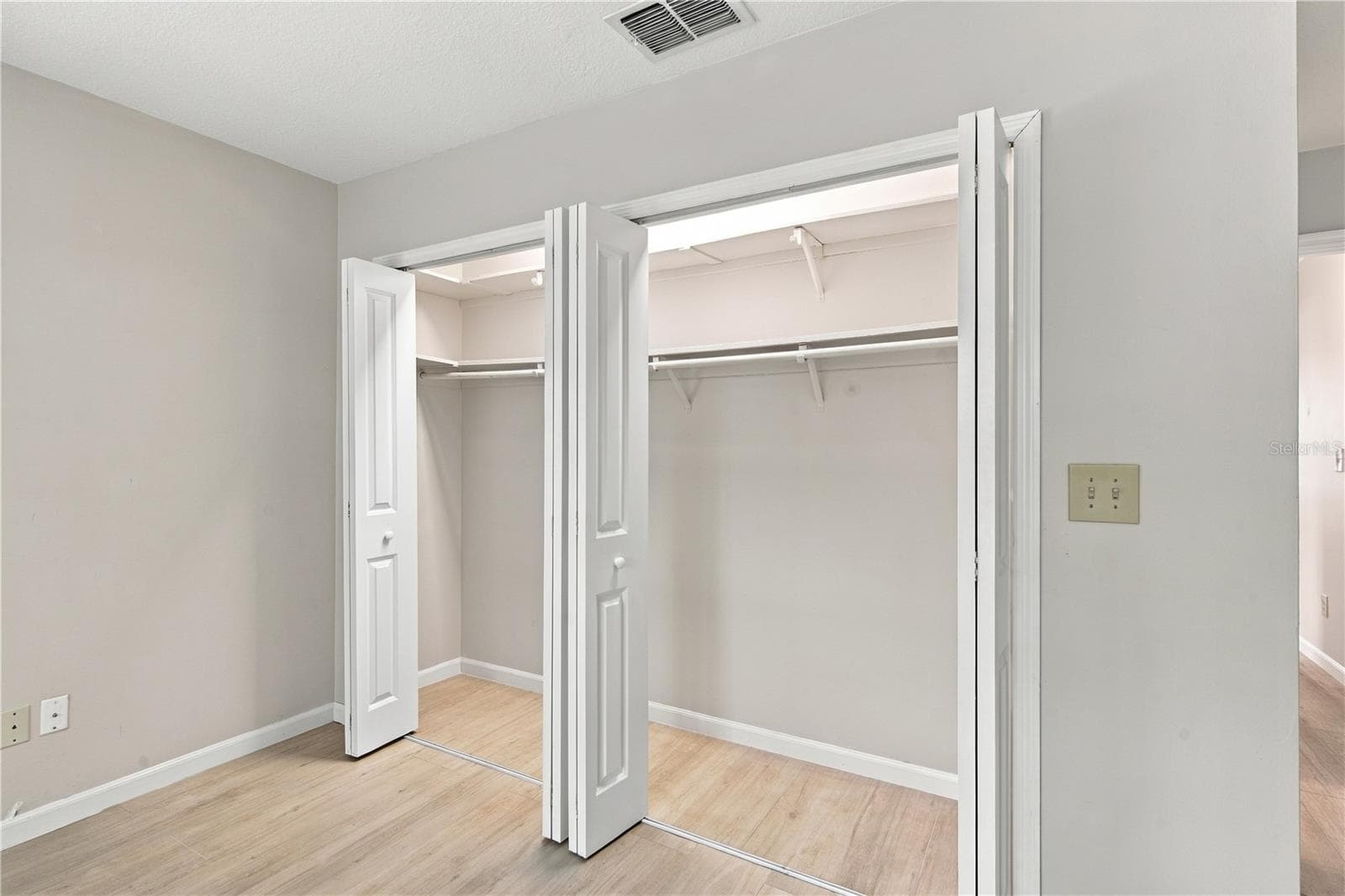 Single Family Residence at 705 LEEWARD WAY, PALM HARBOR, photo 25 of 53