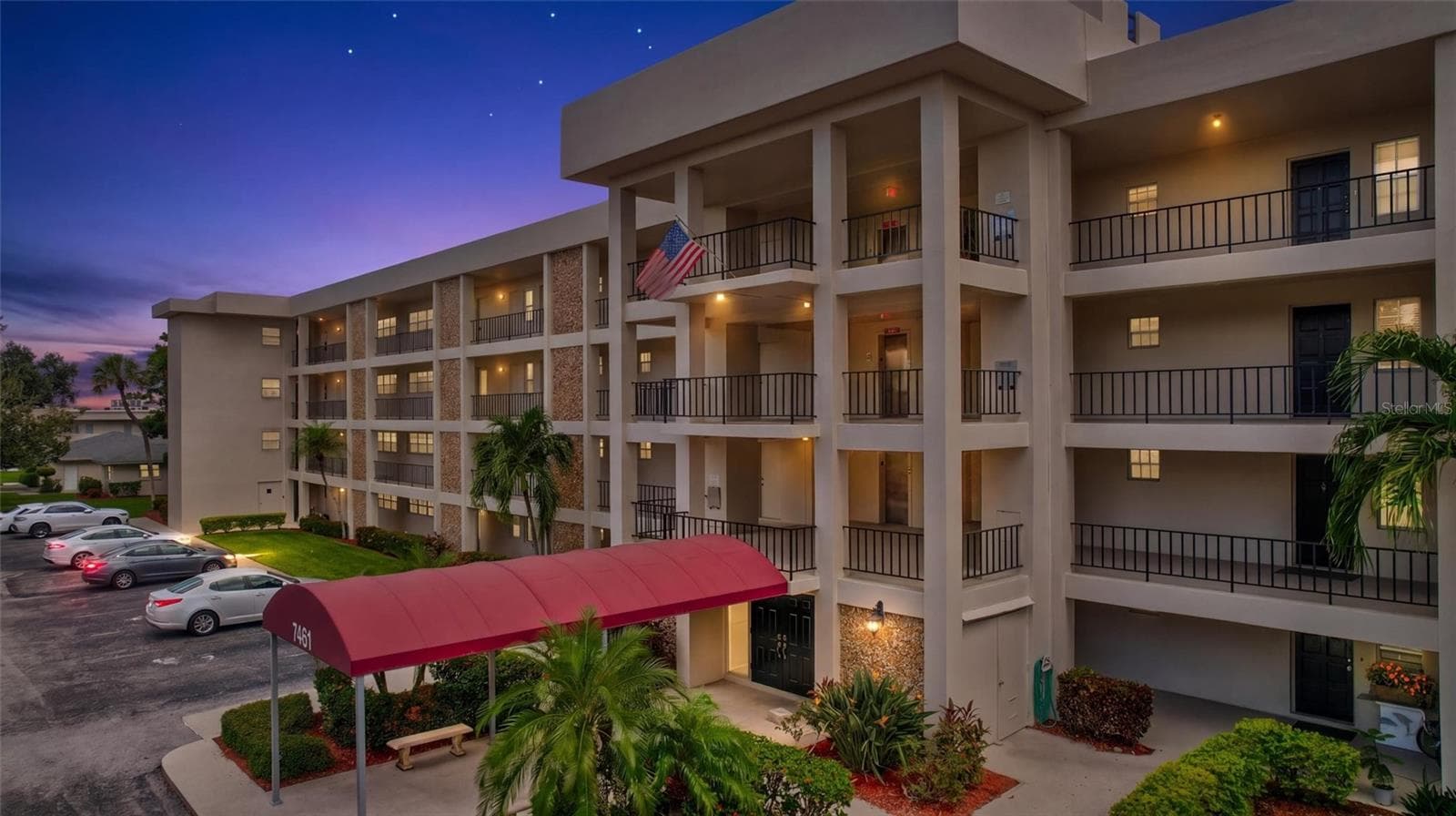 Condominium at 7461 W COUNTRY CLUB DR N #408, SARASOTA, photo 2 of 73