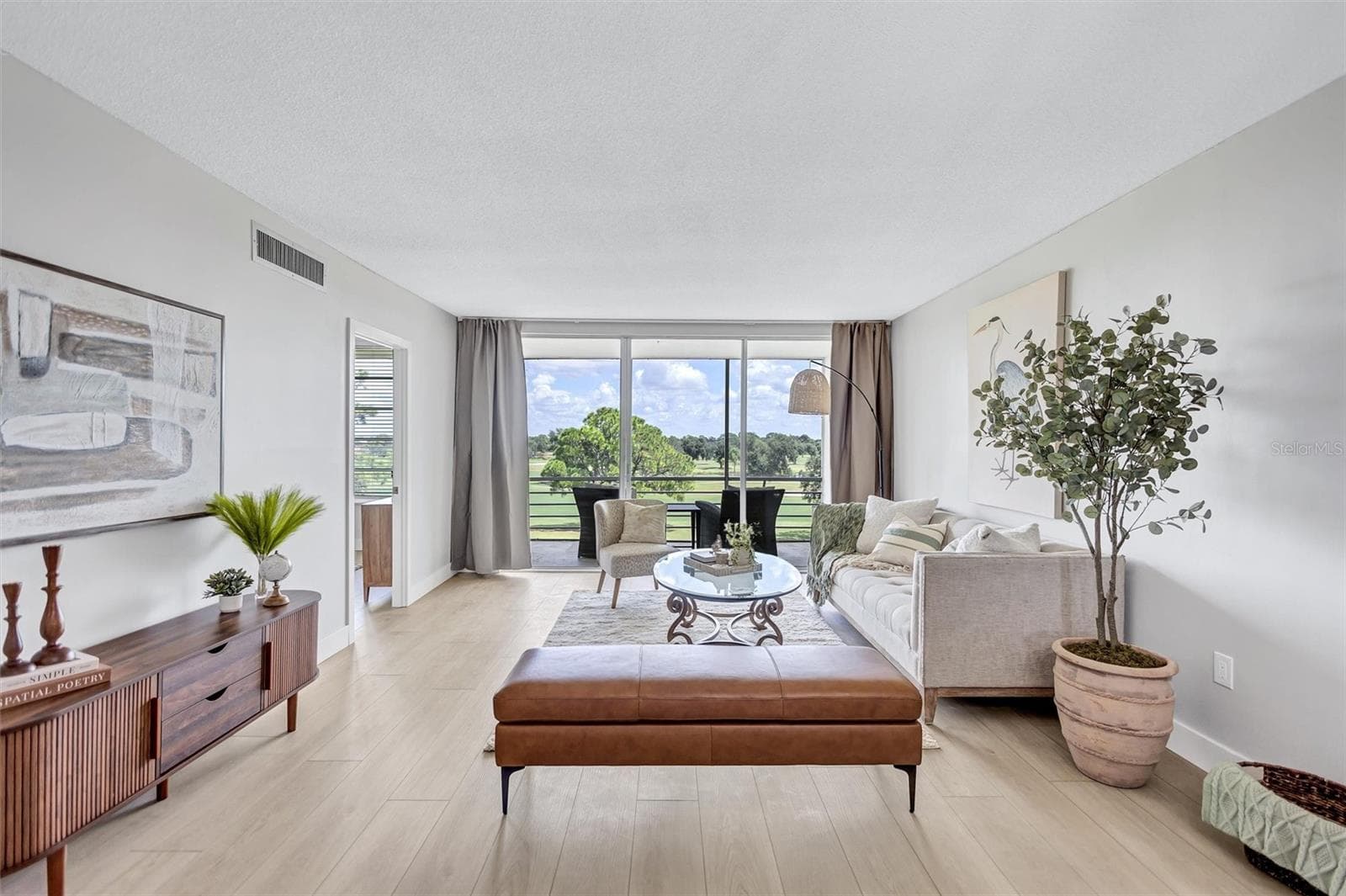 Condominium at 7461 W COUNTRY CLUB DR N #408, SARASOTA, photo 12 of 73