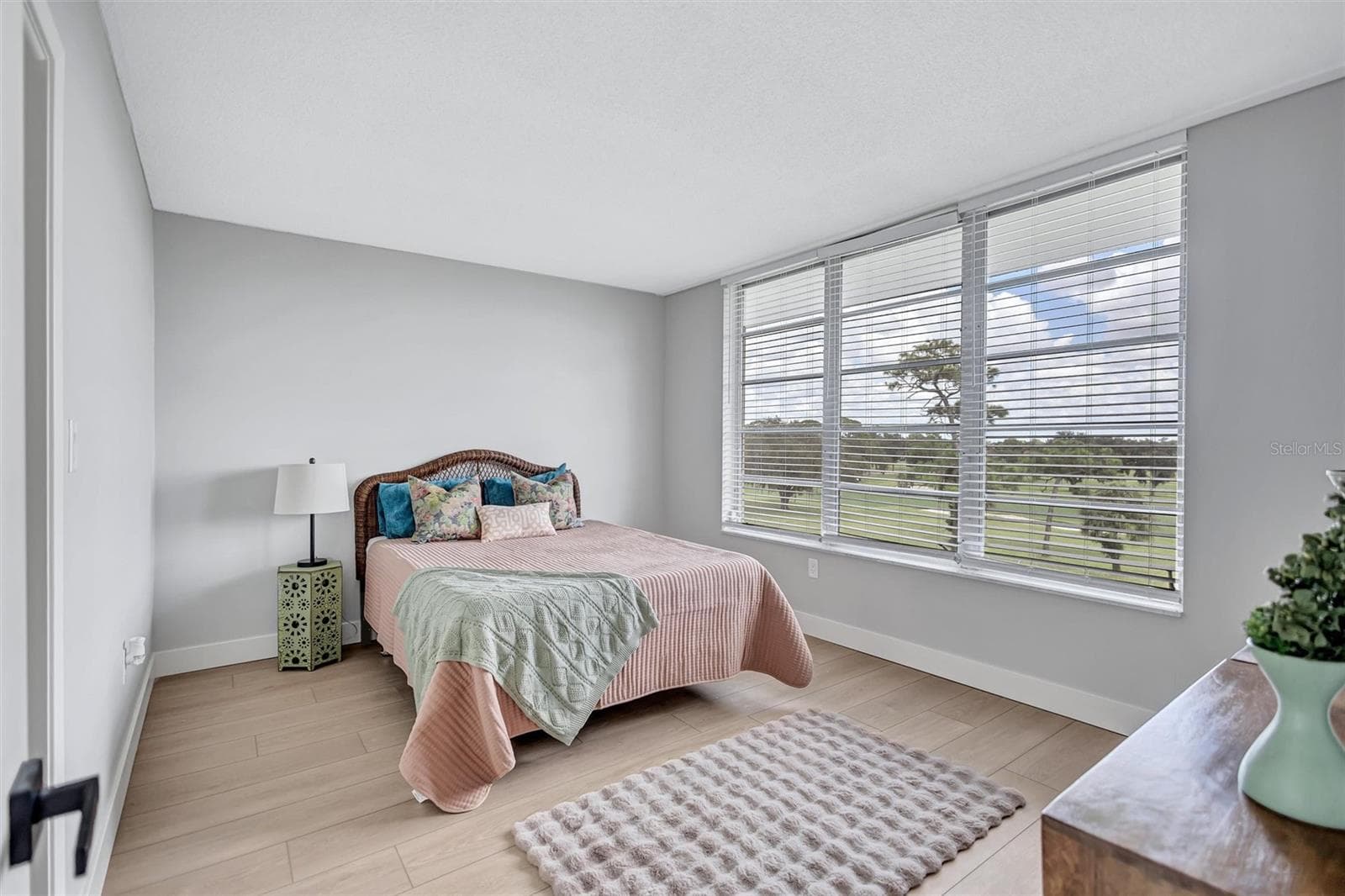 Condominium at 7461 W COUNTRY CLUB DR N #408, SARASOTA, photo 24 of 73