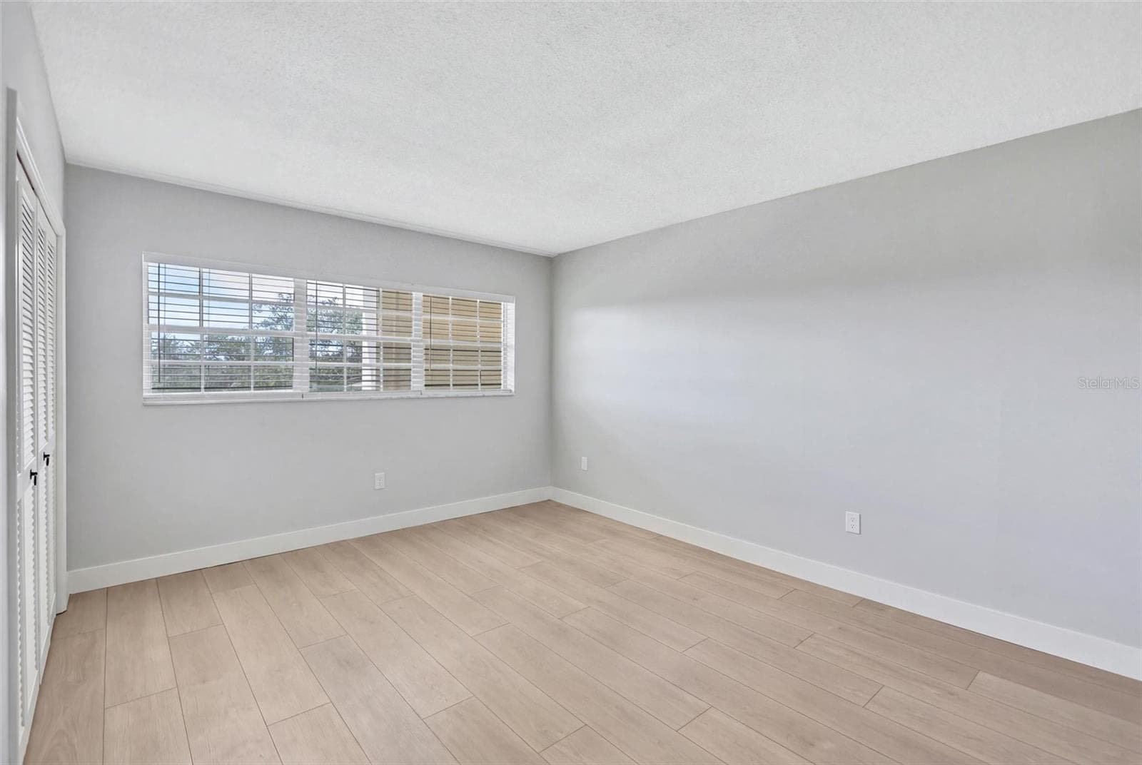 Condominium at 7461 W COUNTRY CLUB DR N #408, SARASOTA, photo 35 of 73