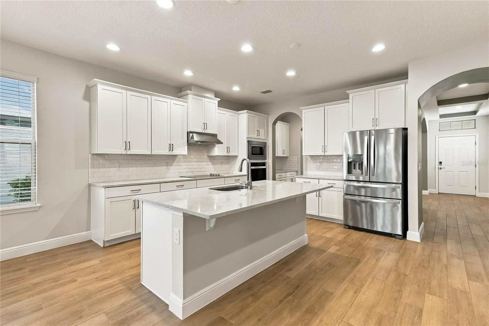 Single Family Residence at 8819 SONOMA COAST DR, WINTER GARDEN, photo 15 of 95