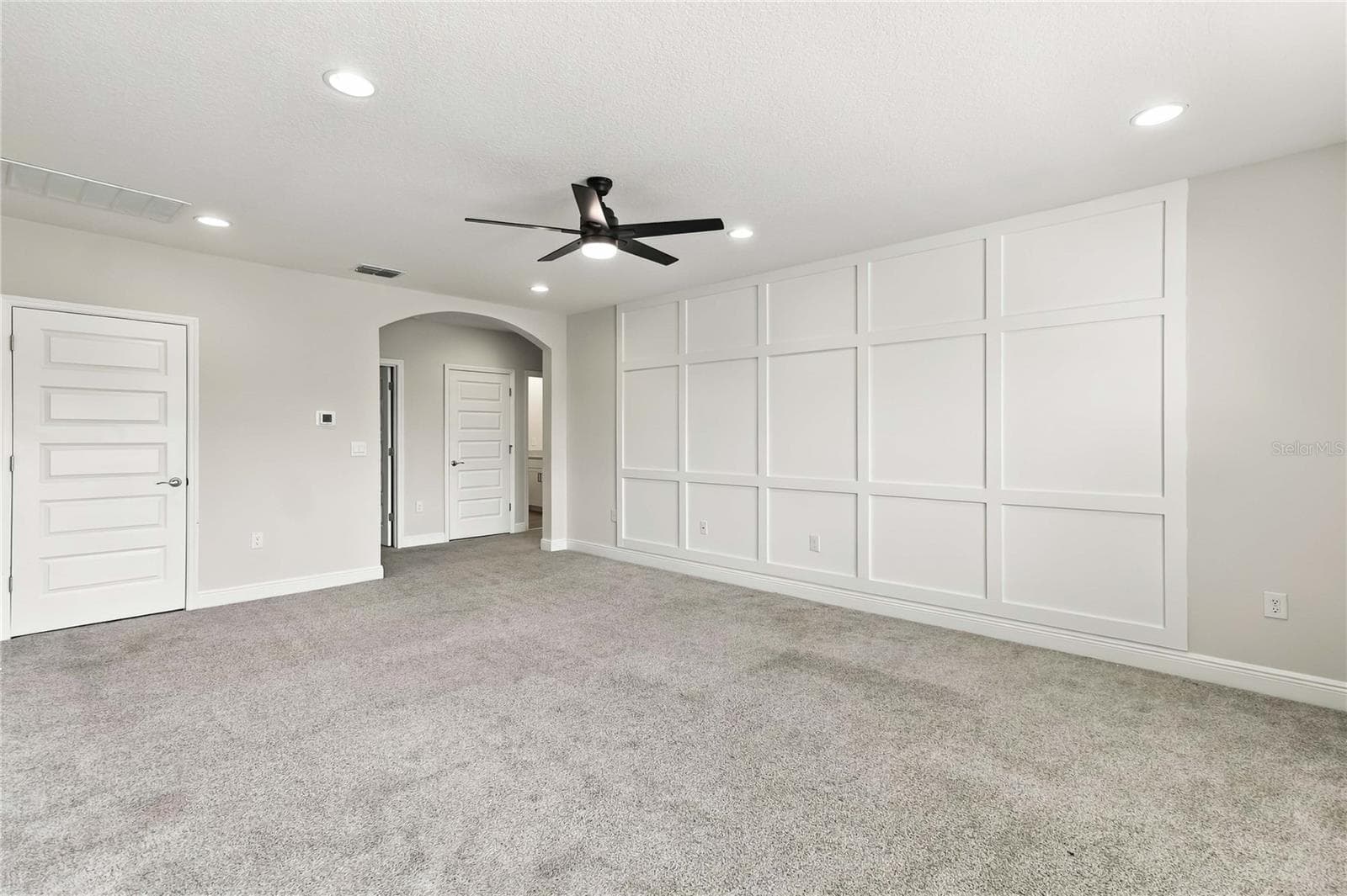 Single Family Residence at 8819 SONOMA COAST DR, WINTER GARDEN, photo 18 of 95