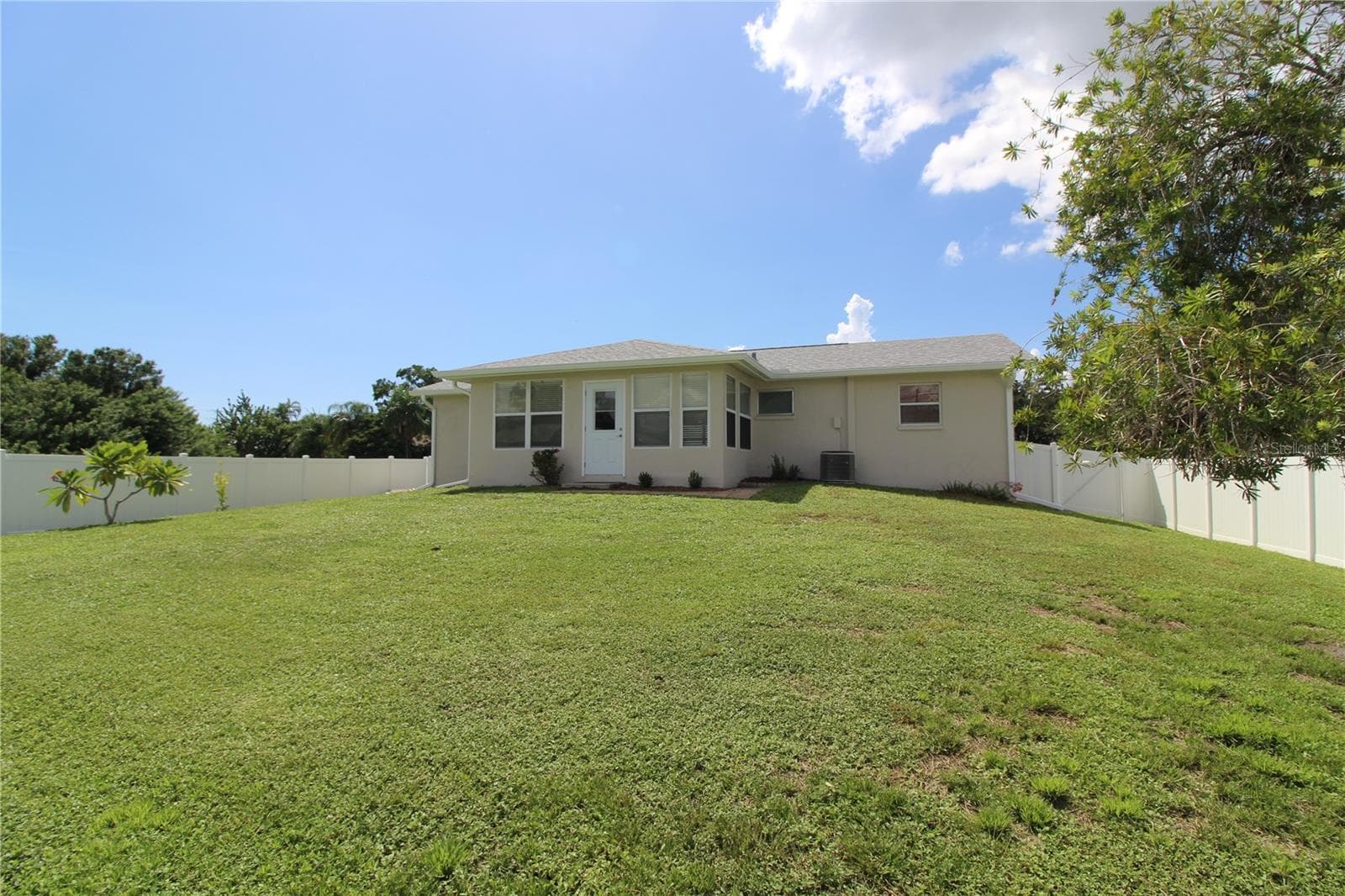 Single Family Residence at 3024 AMANDA ST, PUNTA GORDA, photo 24 of 38