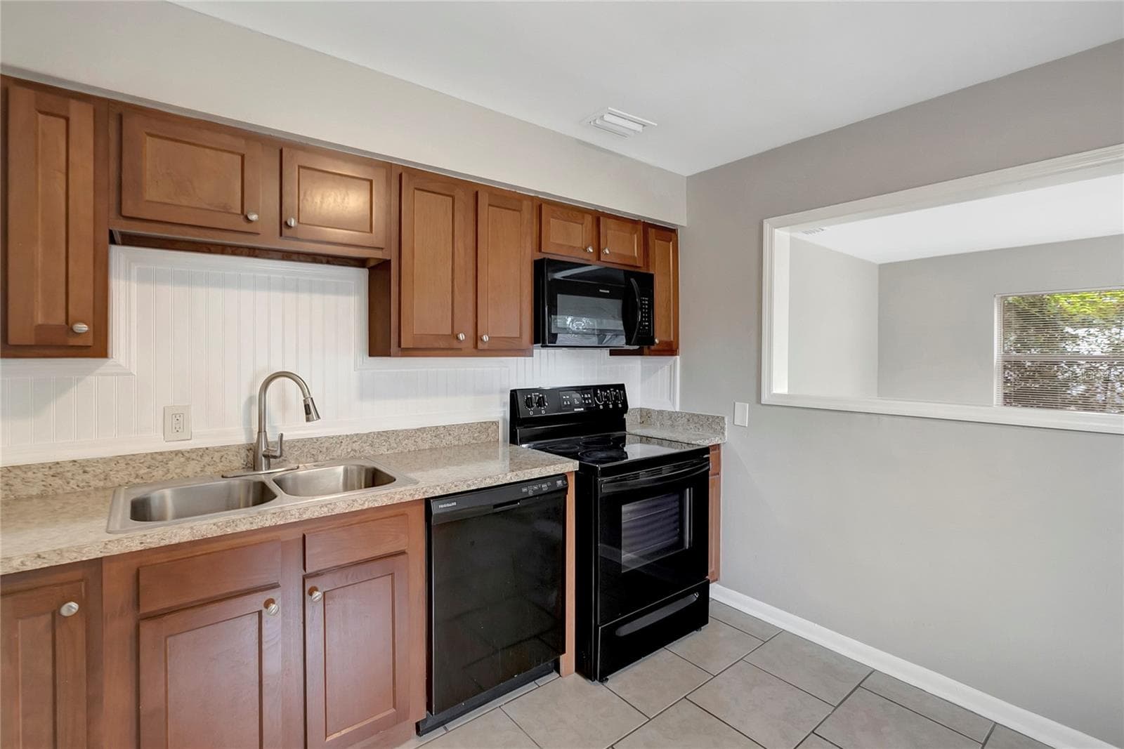 Single Family Residence at 1212 E 33RD AVE, TAMPA, photo 11 of 22