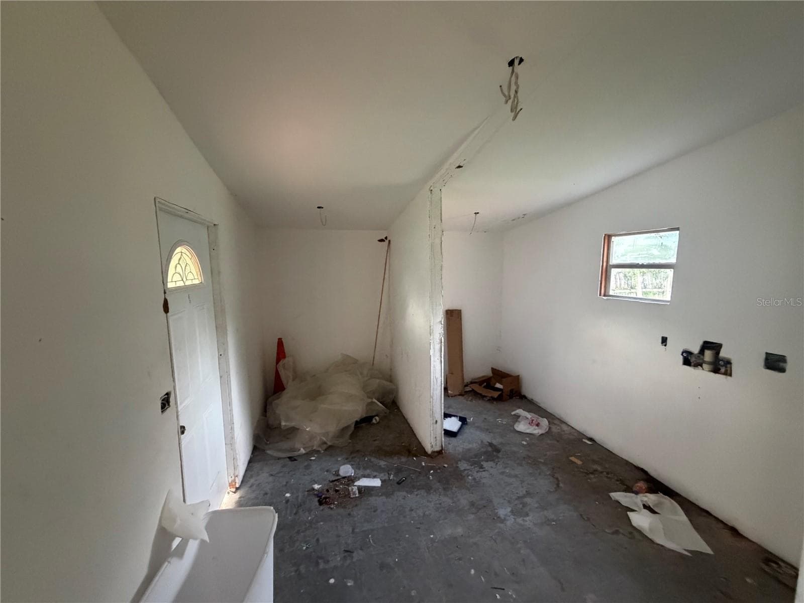 Single Family Residence at 4605 SW 32ND DR, WEST PARK, photo 6 of 31