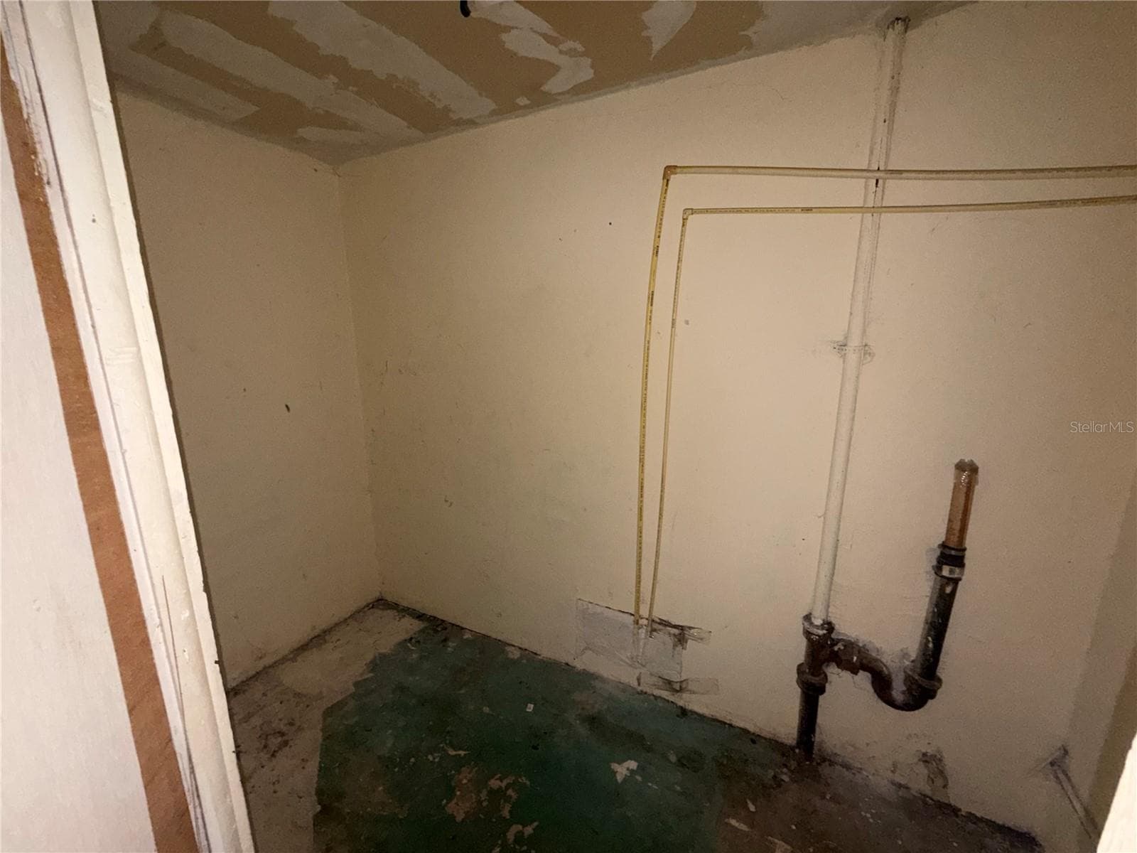 Single Family Residence at 4605 SW 32ND DR, WEST PARK, photo 20 of 31