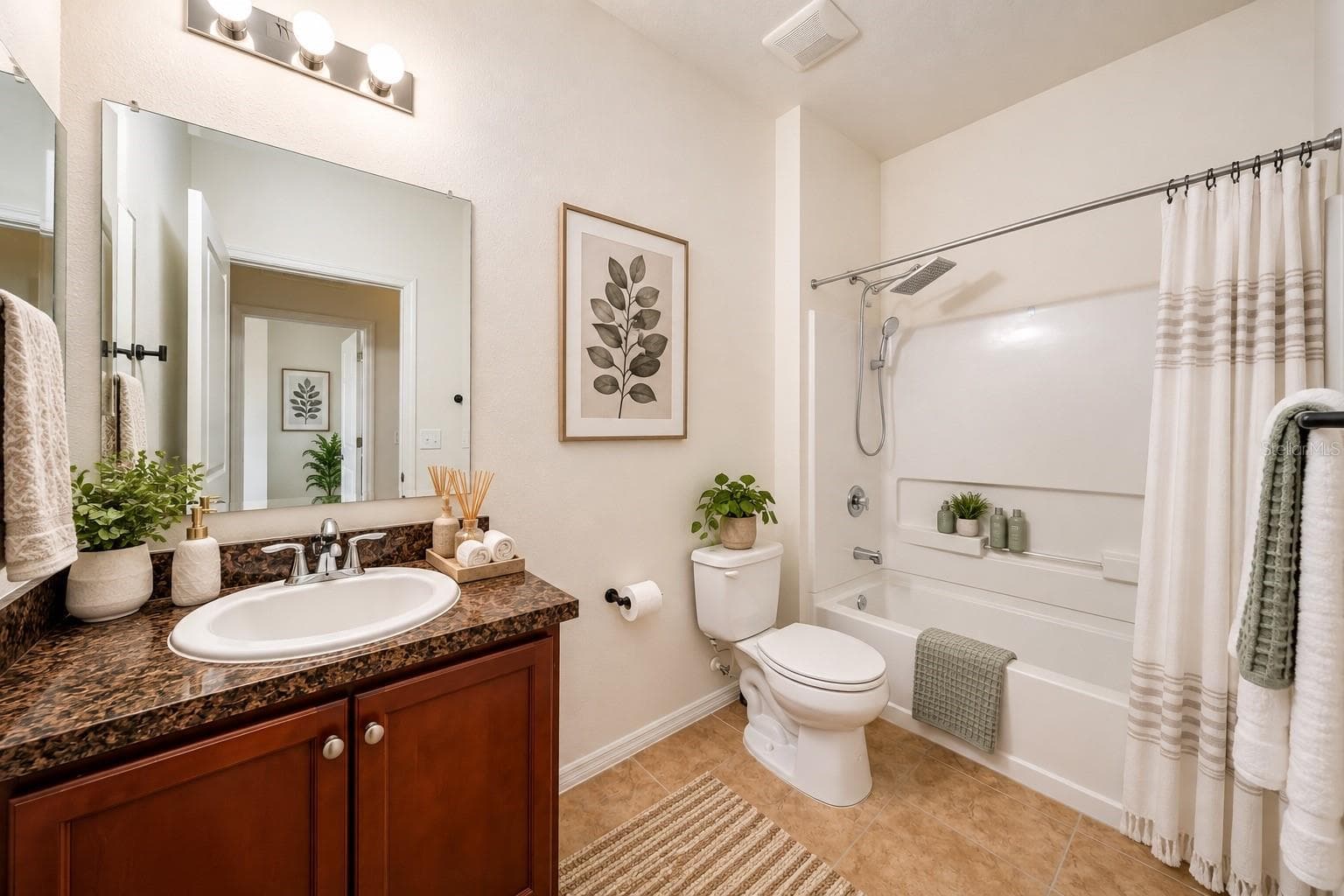 Guest bath Virtual Staged - 115 64TH AVE E, BRADENTON