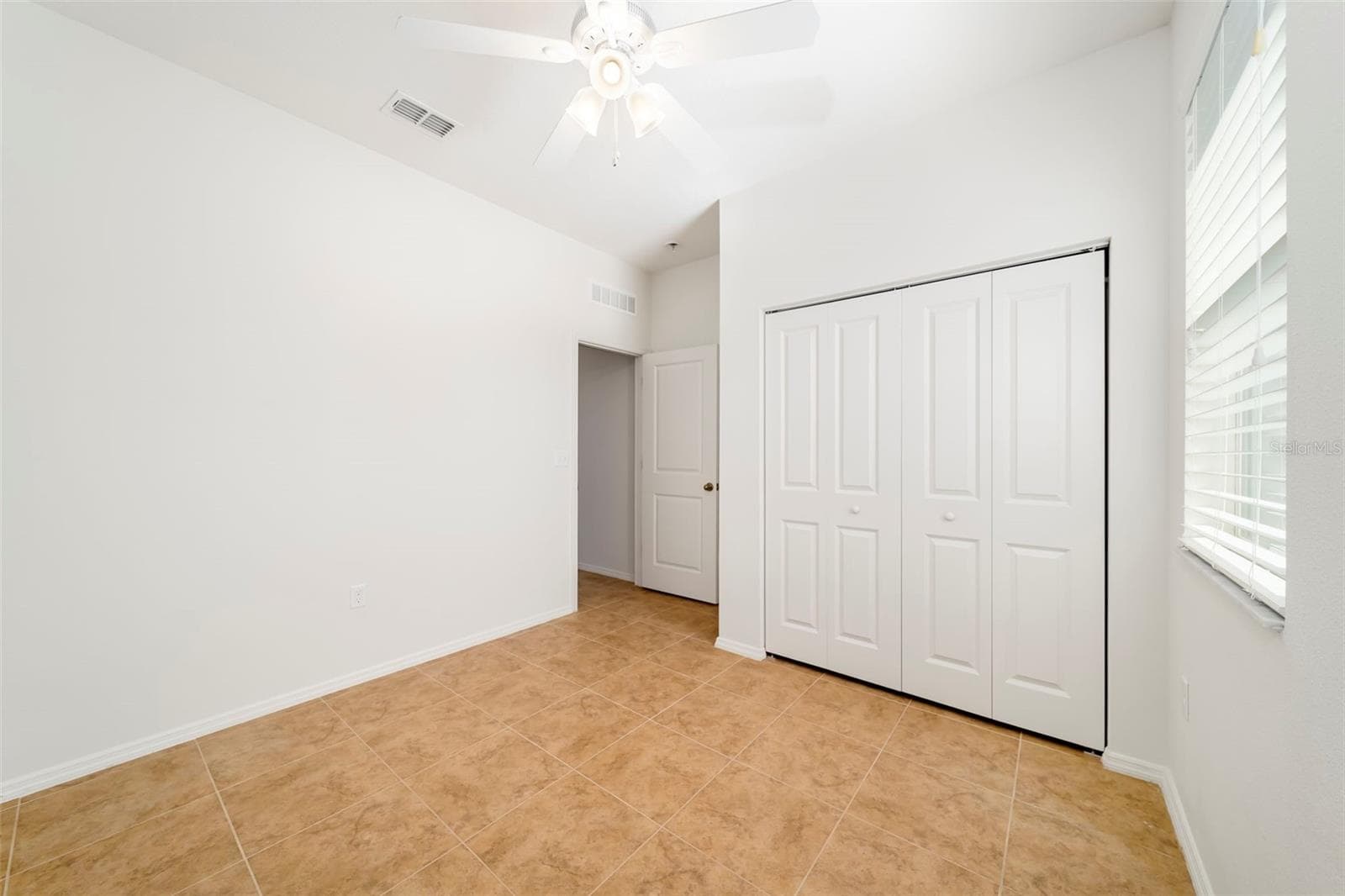 BR 1 - 115 64TH AVE E, BRADENTON