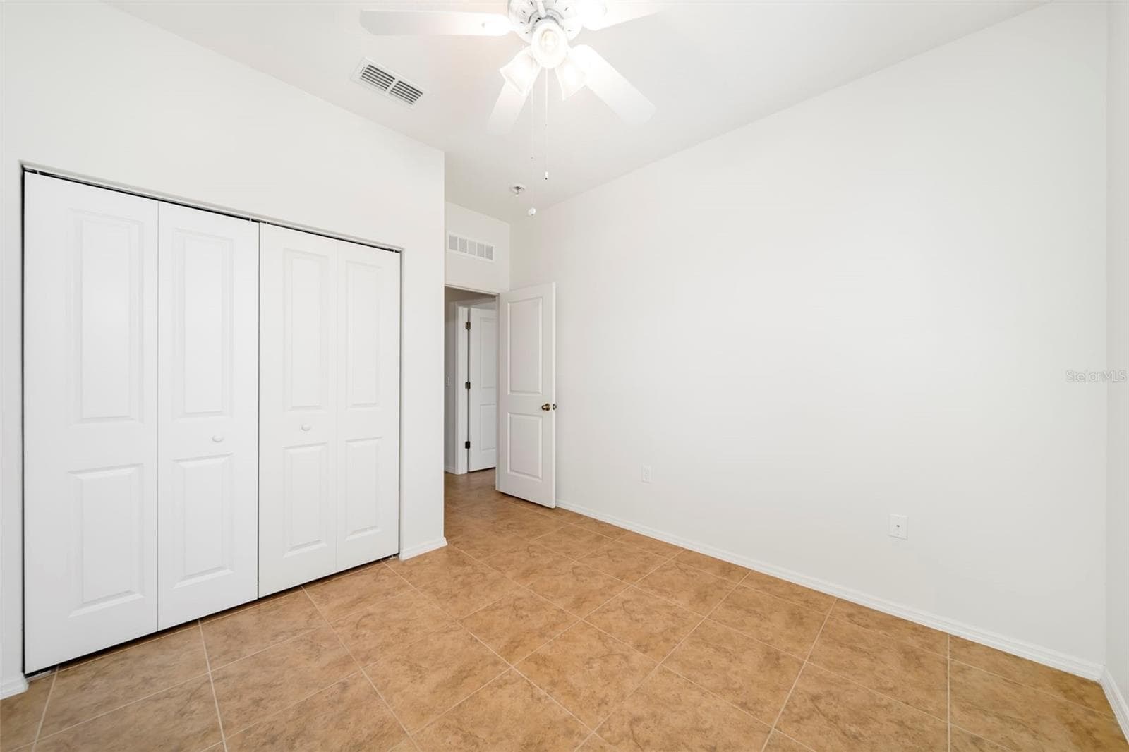 BR 3 - 115 64TH AVE E, BRADENTON