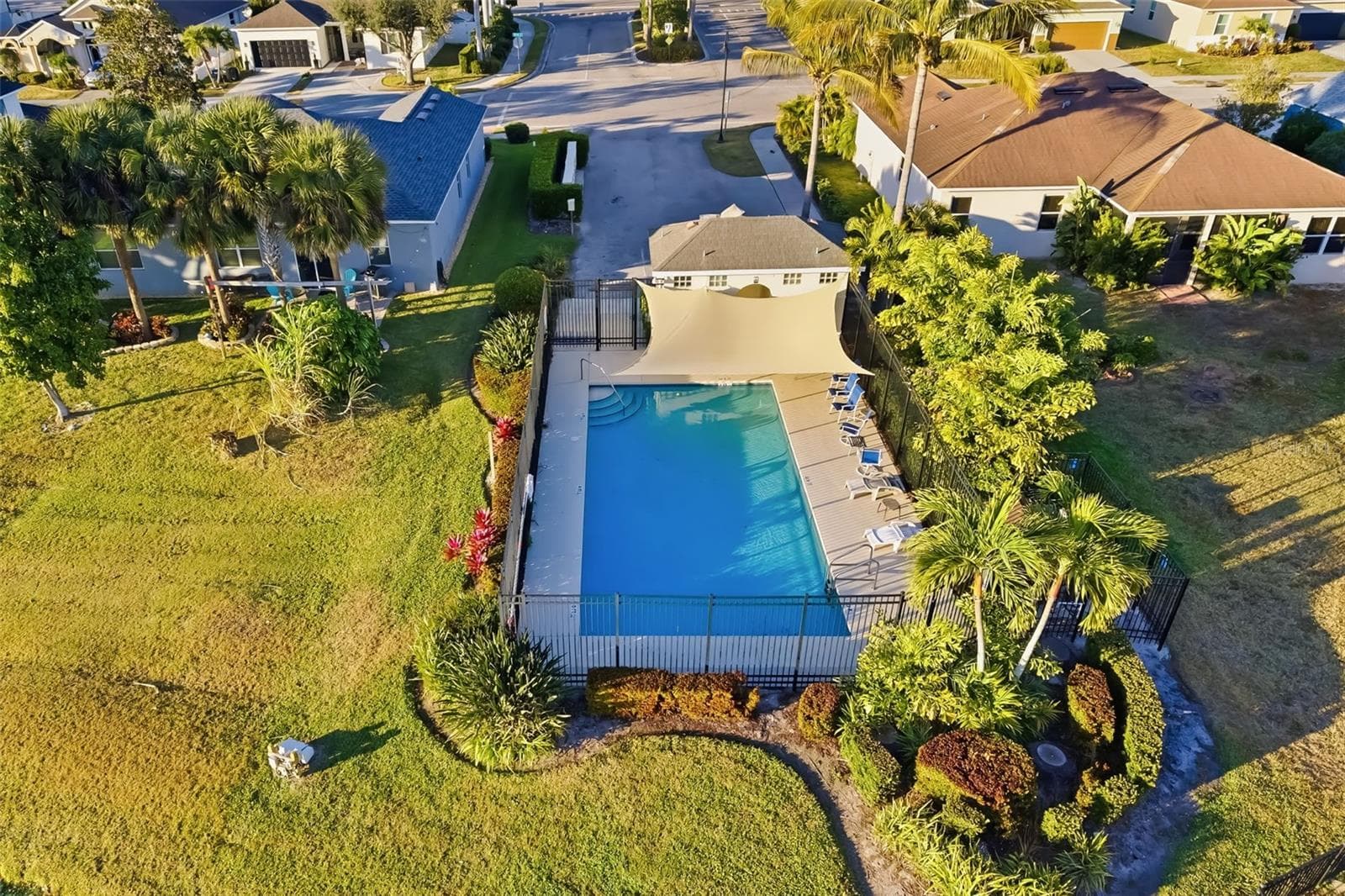 Single Family Residence at 115 64TH AVE E, BRADENTON, photo 65 of 68