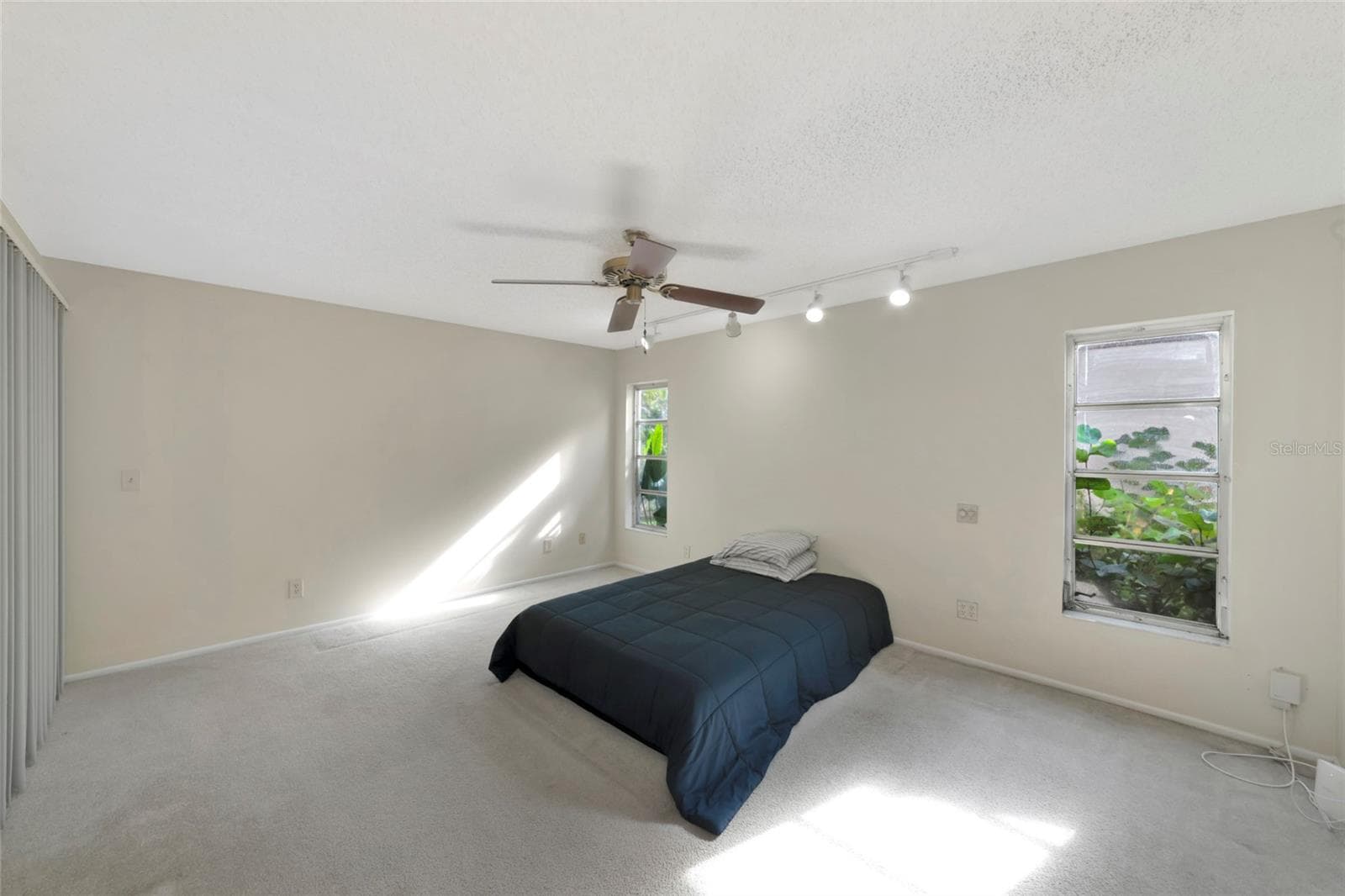 Master bedroom - 1351 MUSTANG ST, NOKOMIS