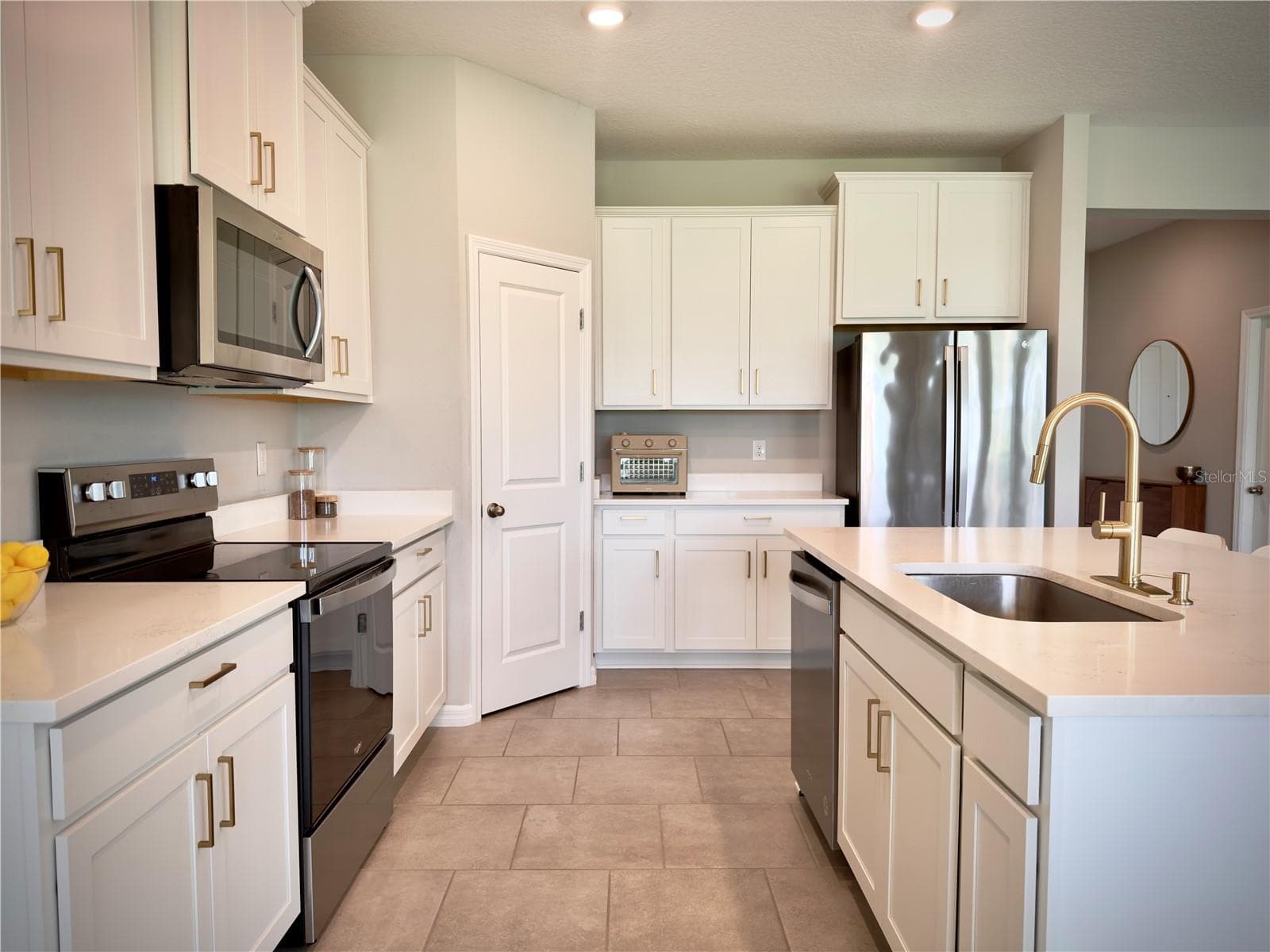 Single Family Residence at 11304 SPOONBILL FLOCK WAY, SAN ANTONIO, photo 25 of 65