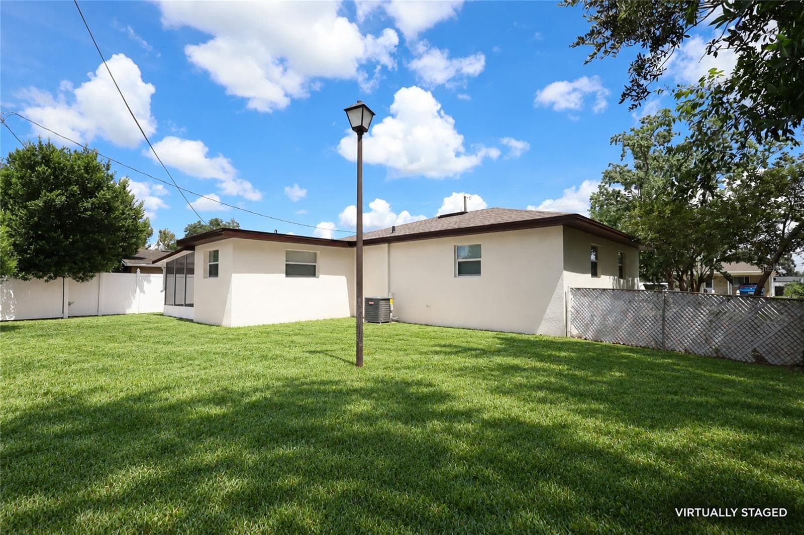 Single Family Residence at 431 HAMPTON AVE, LAKELAND, photo 32 of 36