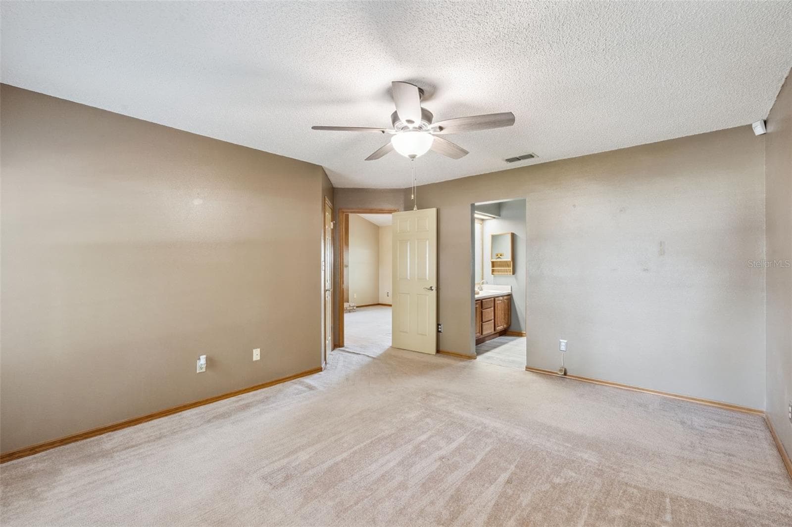Single Family Residence at 288 RINGWOOD DR, WINTER SPRINGS, photo 18 of 62