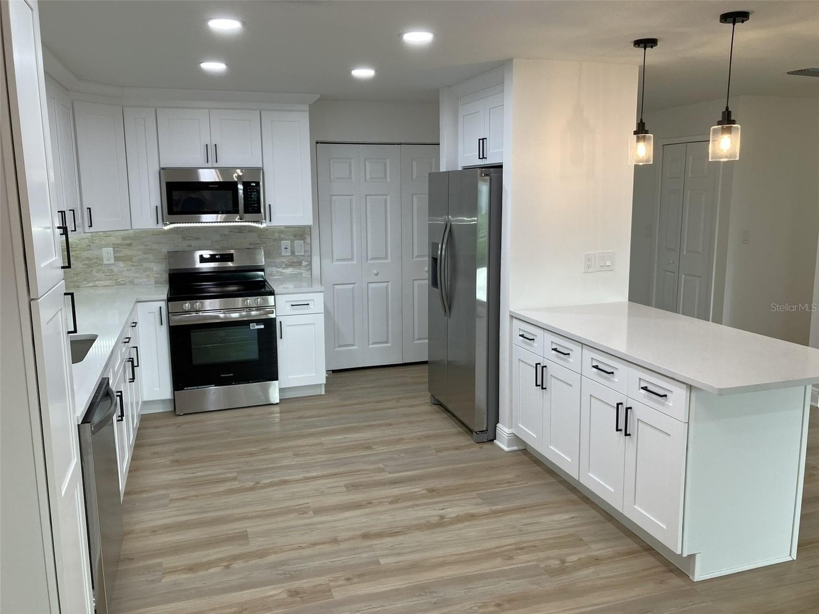 Villa at 110 EVELYN CT, OLDSMAR, photo 4 of 48