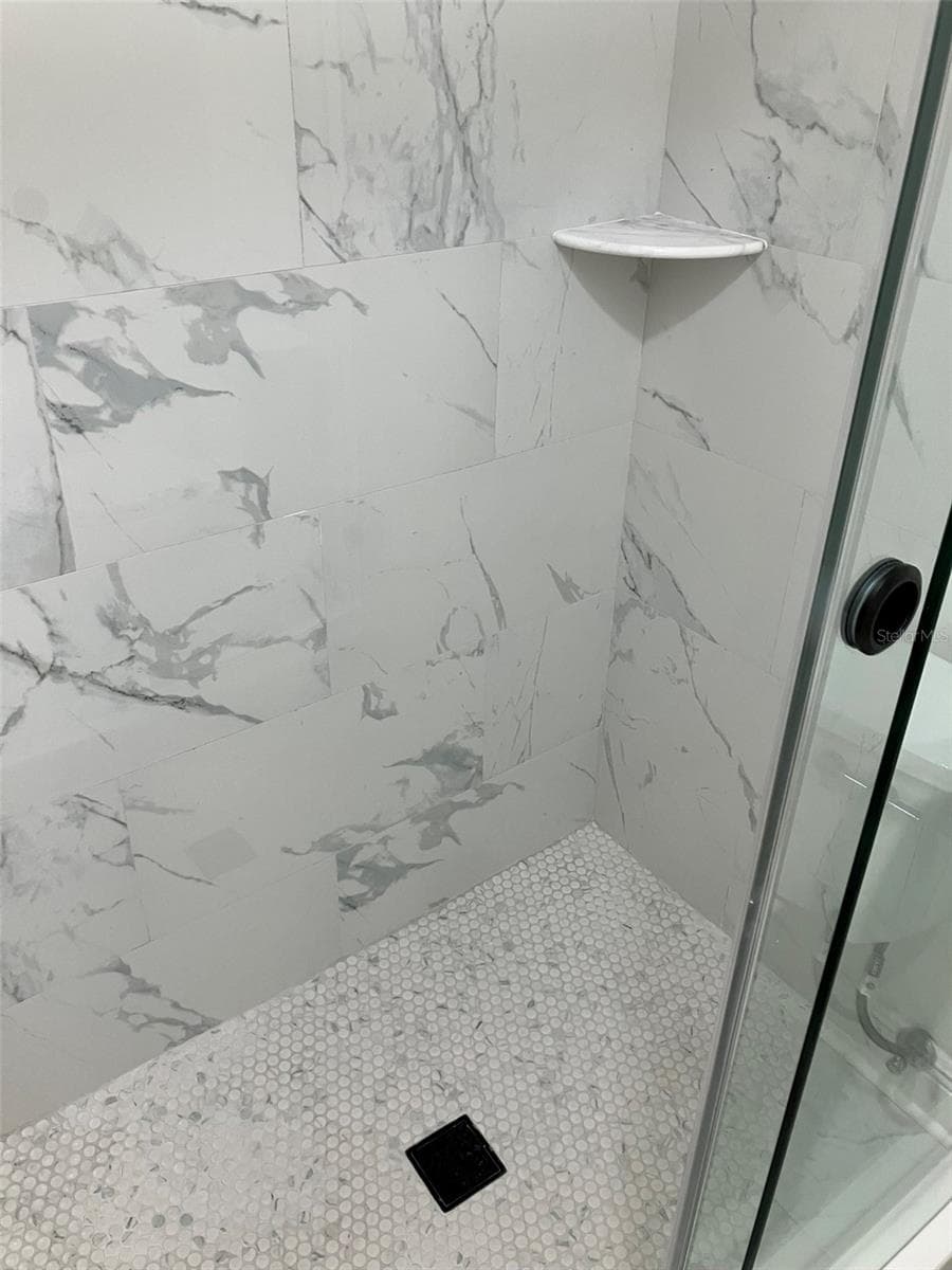 Primary Bath - 110 EVELYN CT, OLDSMAR