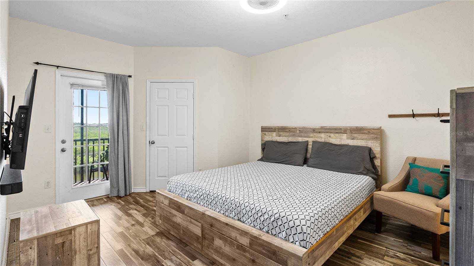 Condominium at 4333 BAYSIDE VILLAGE DR #320, TAMPA, photo 35 of 50