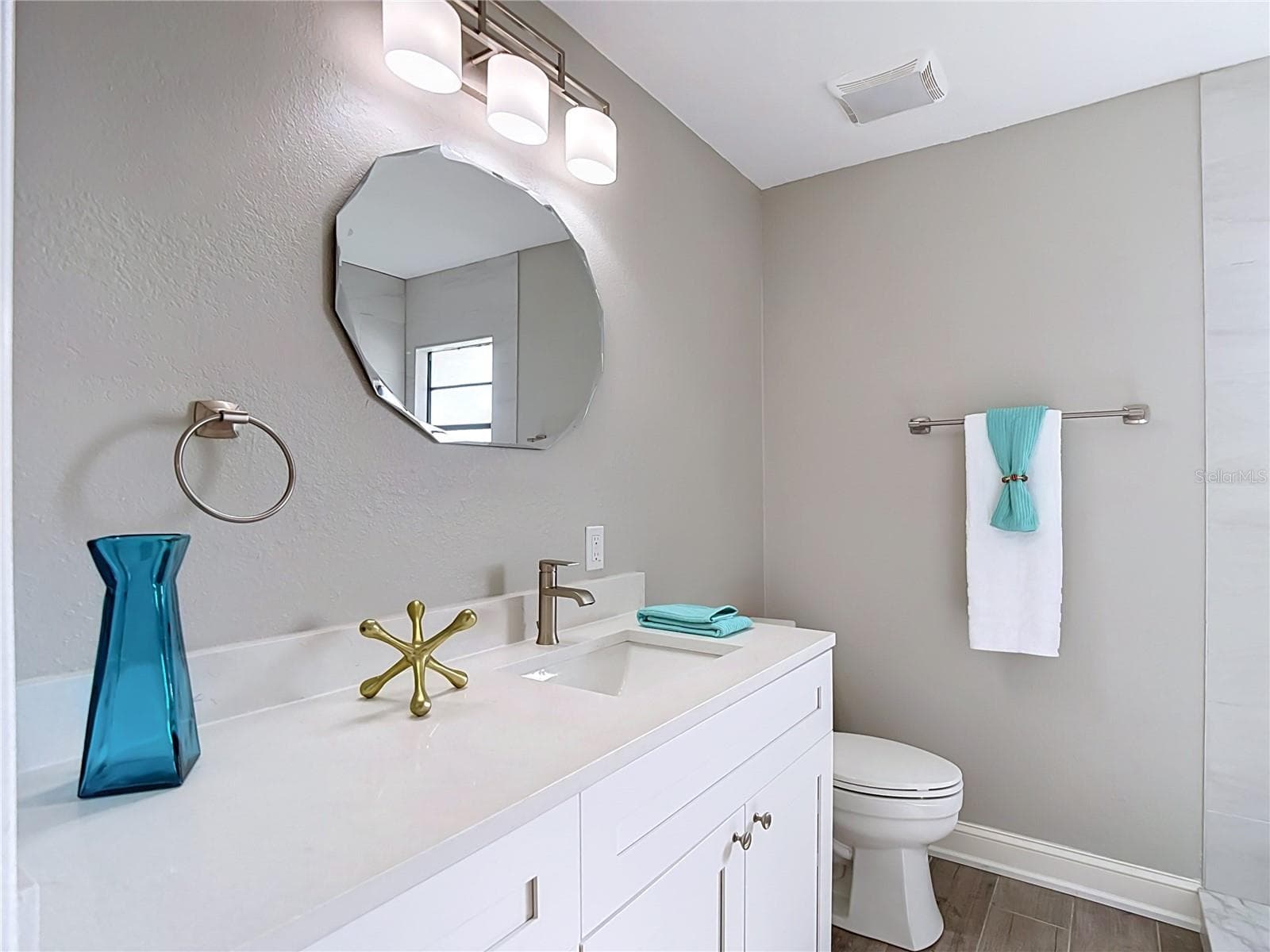 Single Family Residence at 5925 SEASIDE DR, NEW PORT RICHEY, photo 31 of 60
